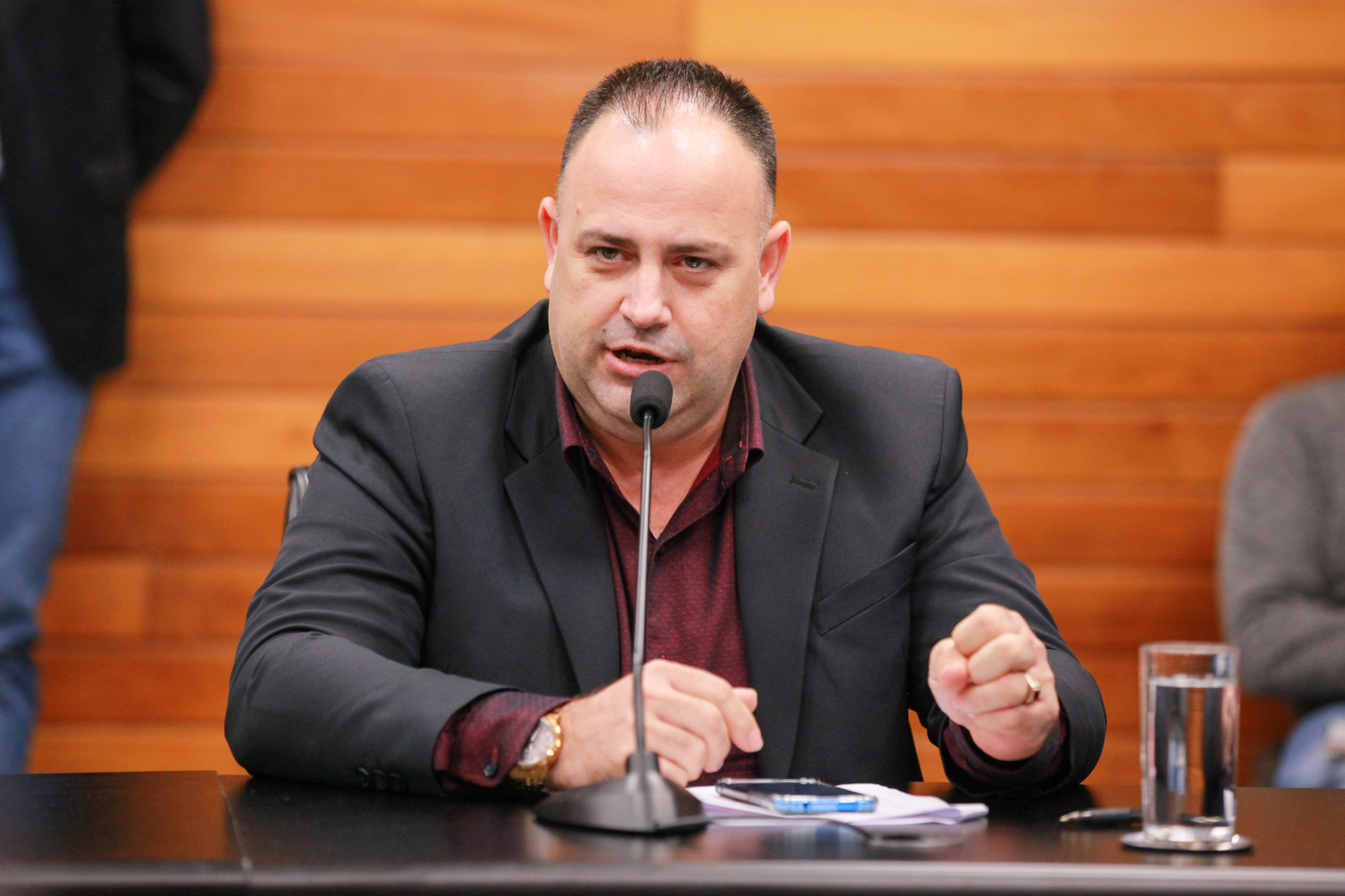 - Deputado Adriano Pereira (PT)