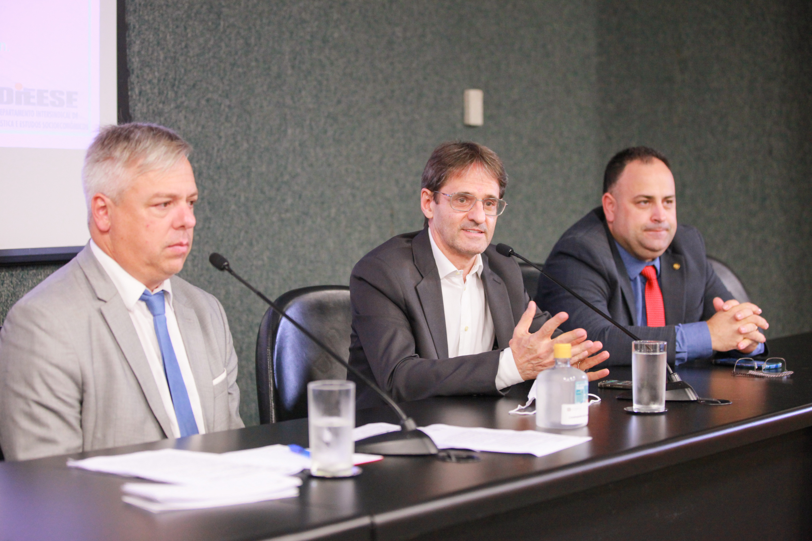 - Deputado Fabiano da Luz (PT) - Deputado Neodi Saretta (PT) - Deputado Adriano Pereira (PT)