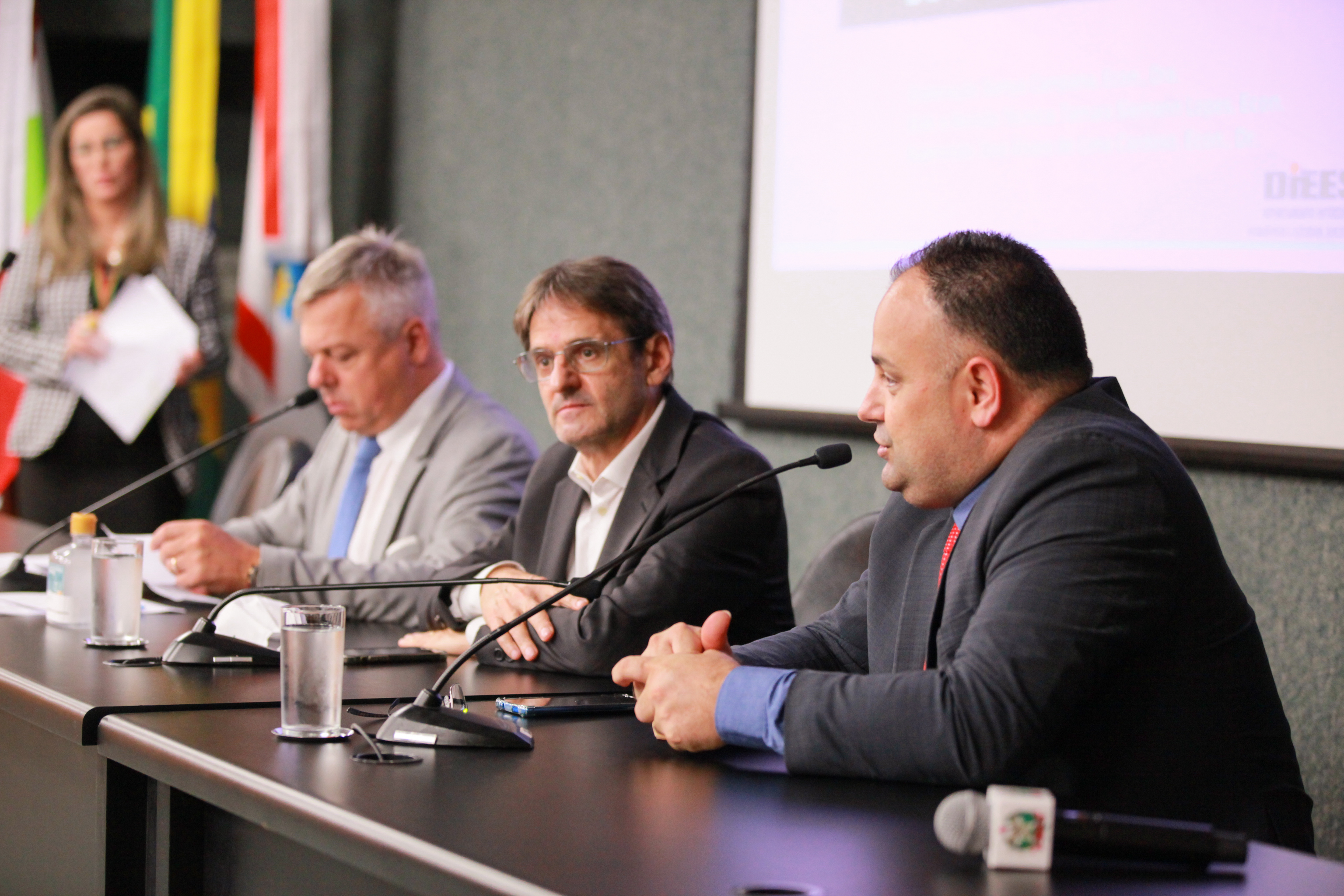 - Deputado Fabiano da Luz (PT) - Deputado Neodi Saretta (PT) - Deputado Adriano Pereira (PT)