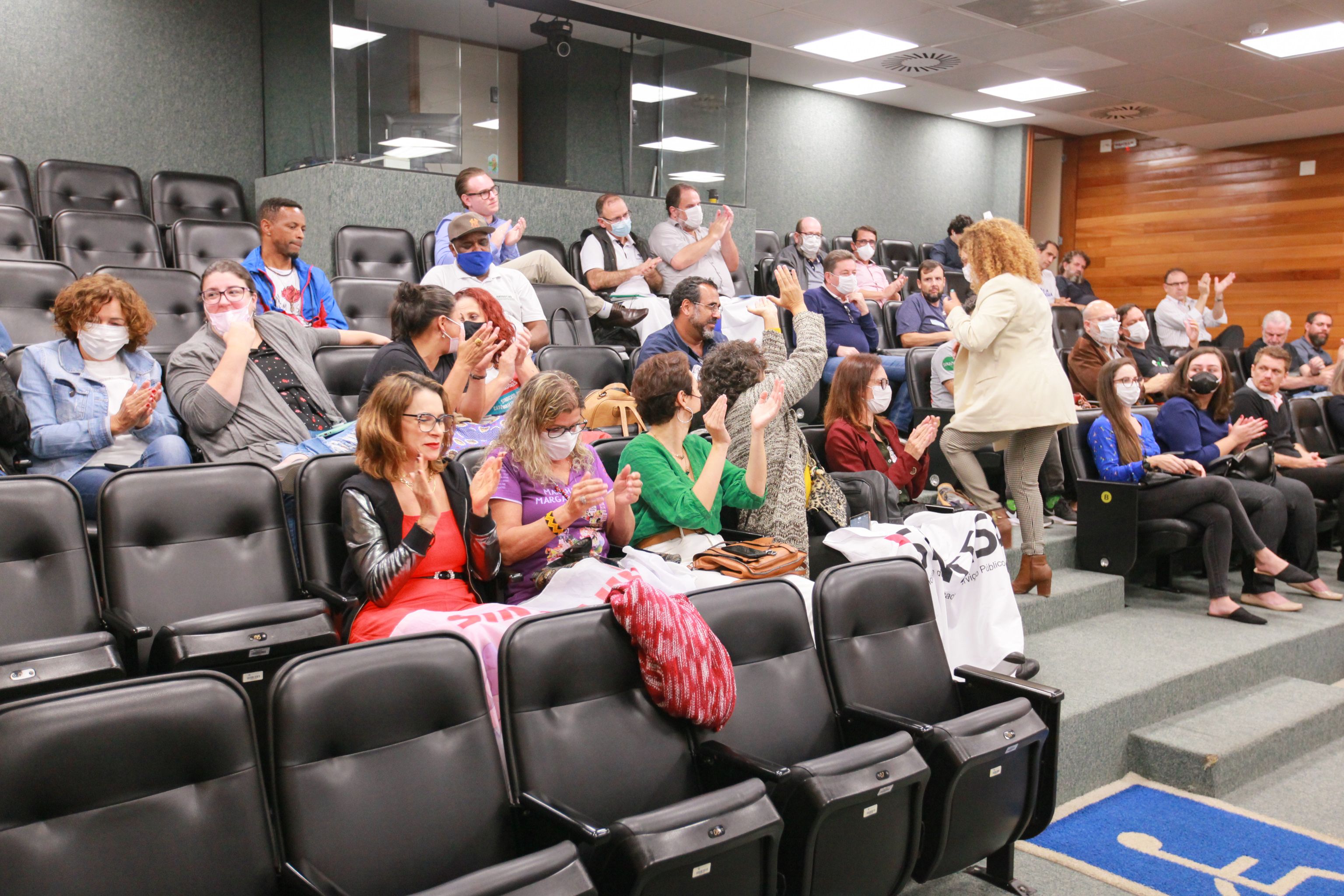 Frente Parlamentar em Defesa do Serviço Público
