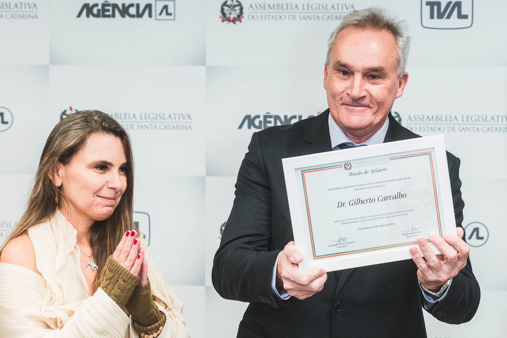 Moção de Aplausos – Dep. Paulinha – Dr. Gilberto Carvalho