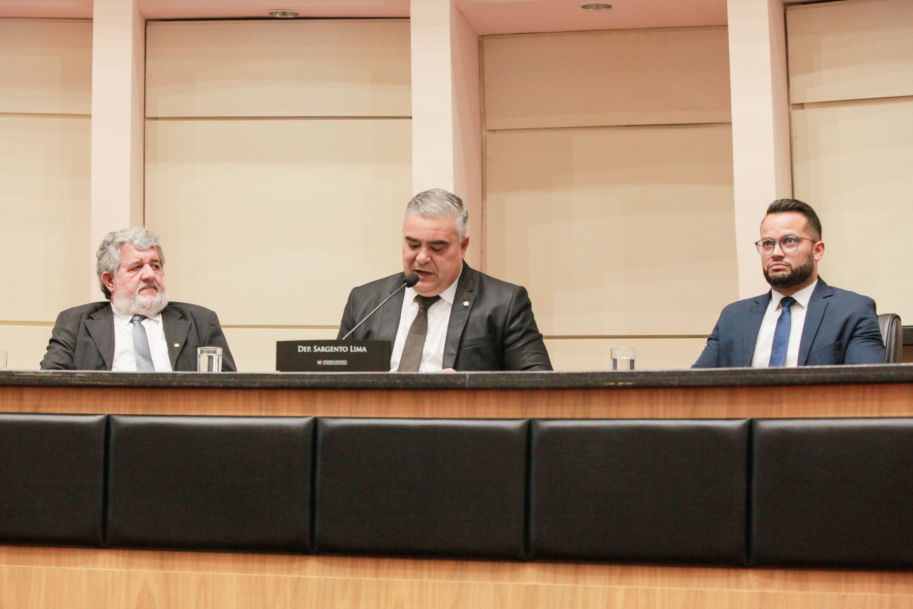 - Deputado Sargento Lima (PL)