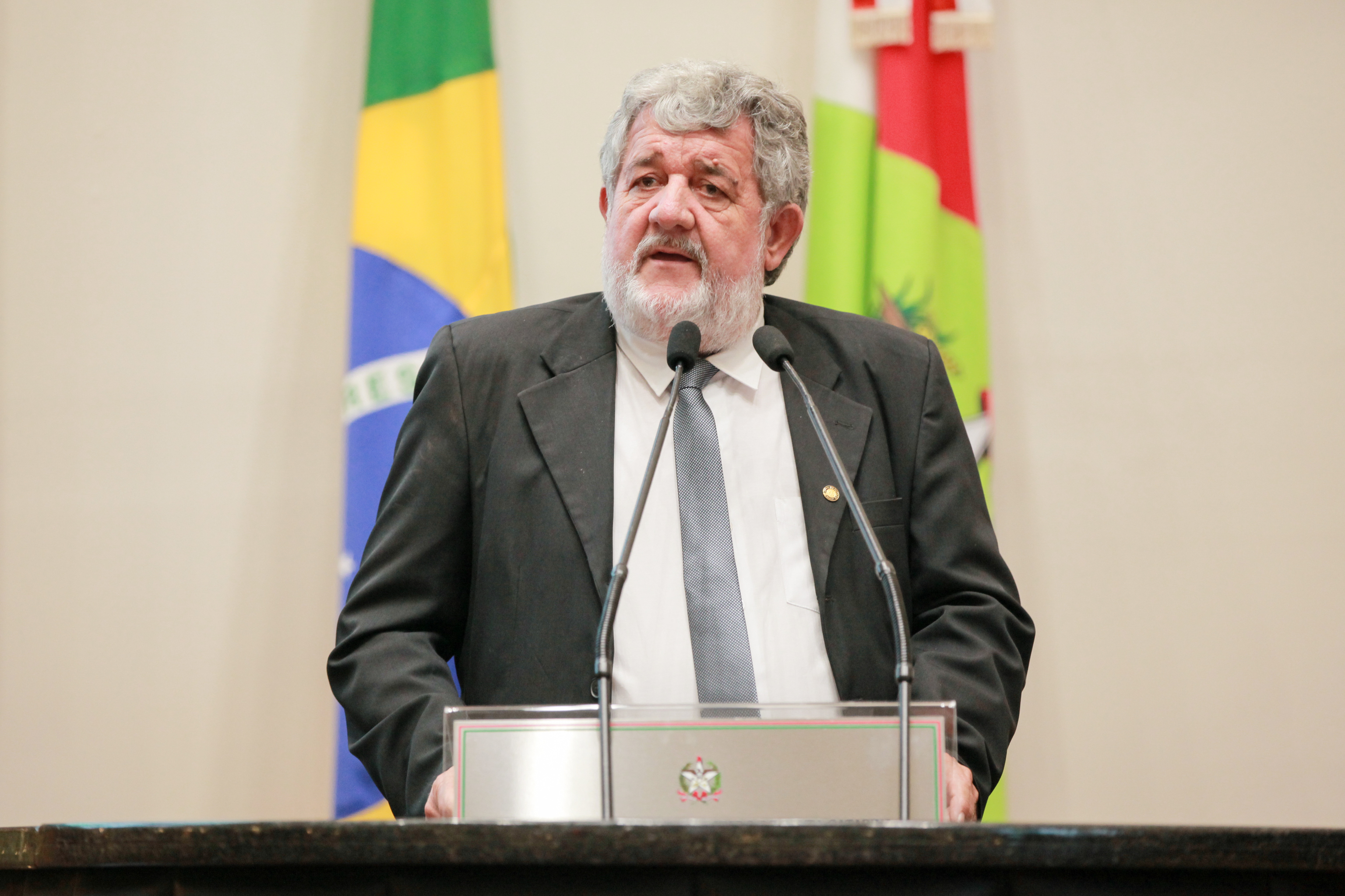 - Deputado Osmar Vicentini (União Brasil)