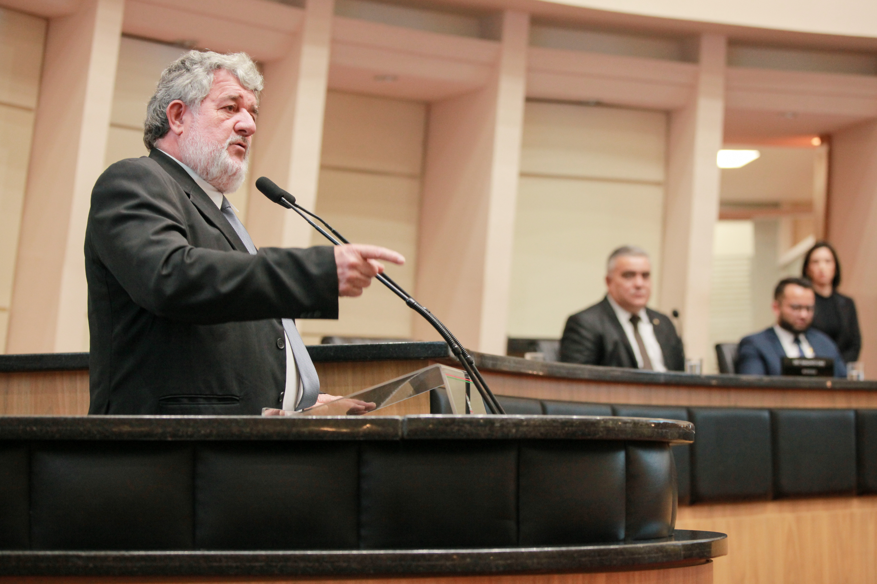 - Deputado Osmar Vicentini (União Brasil)