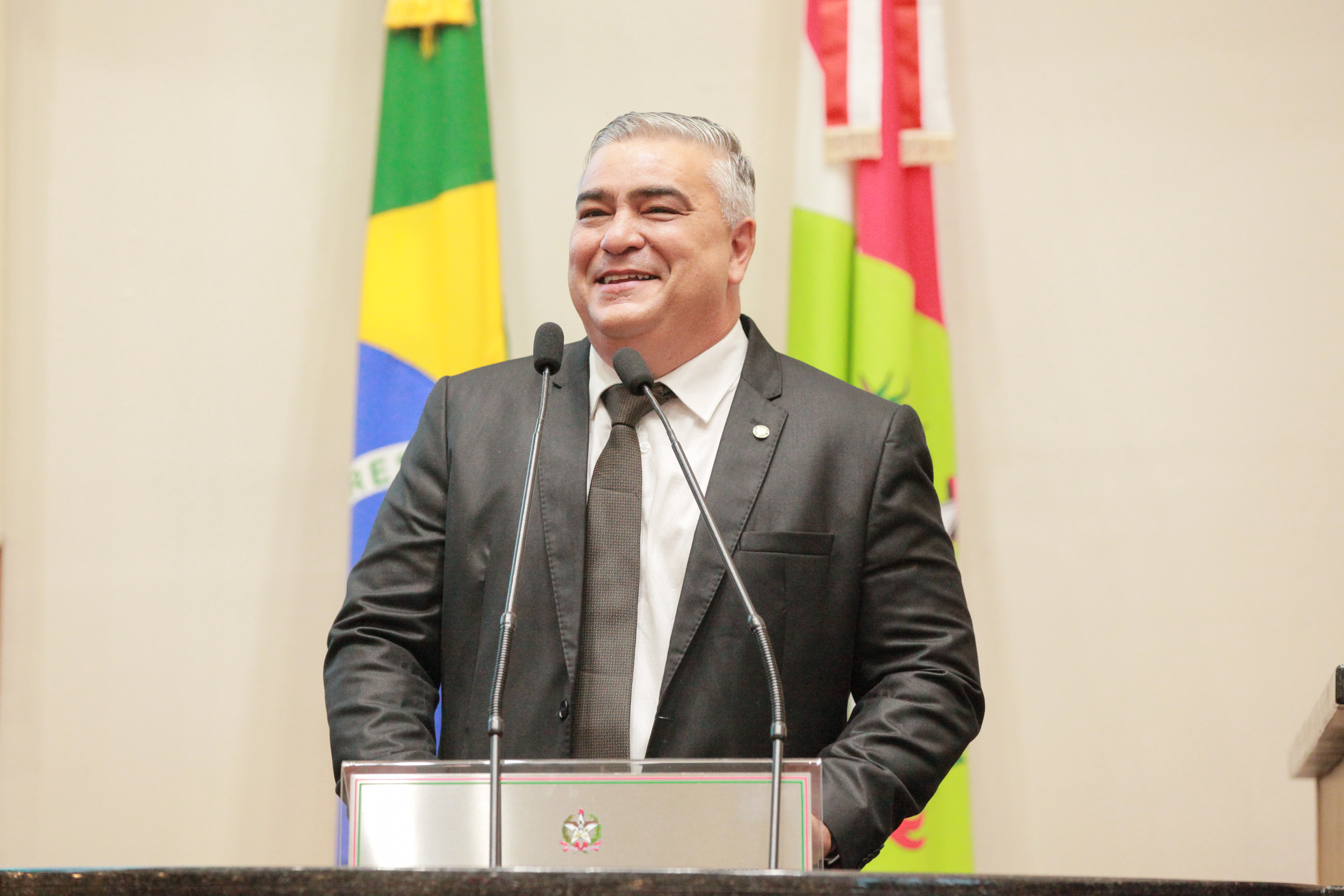 - Deputado Sargento Lima (PL)