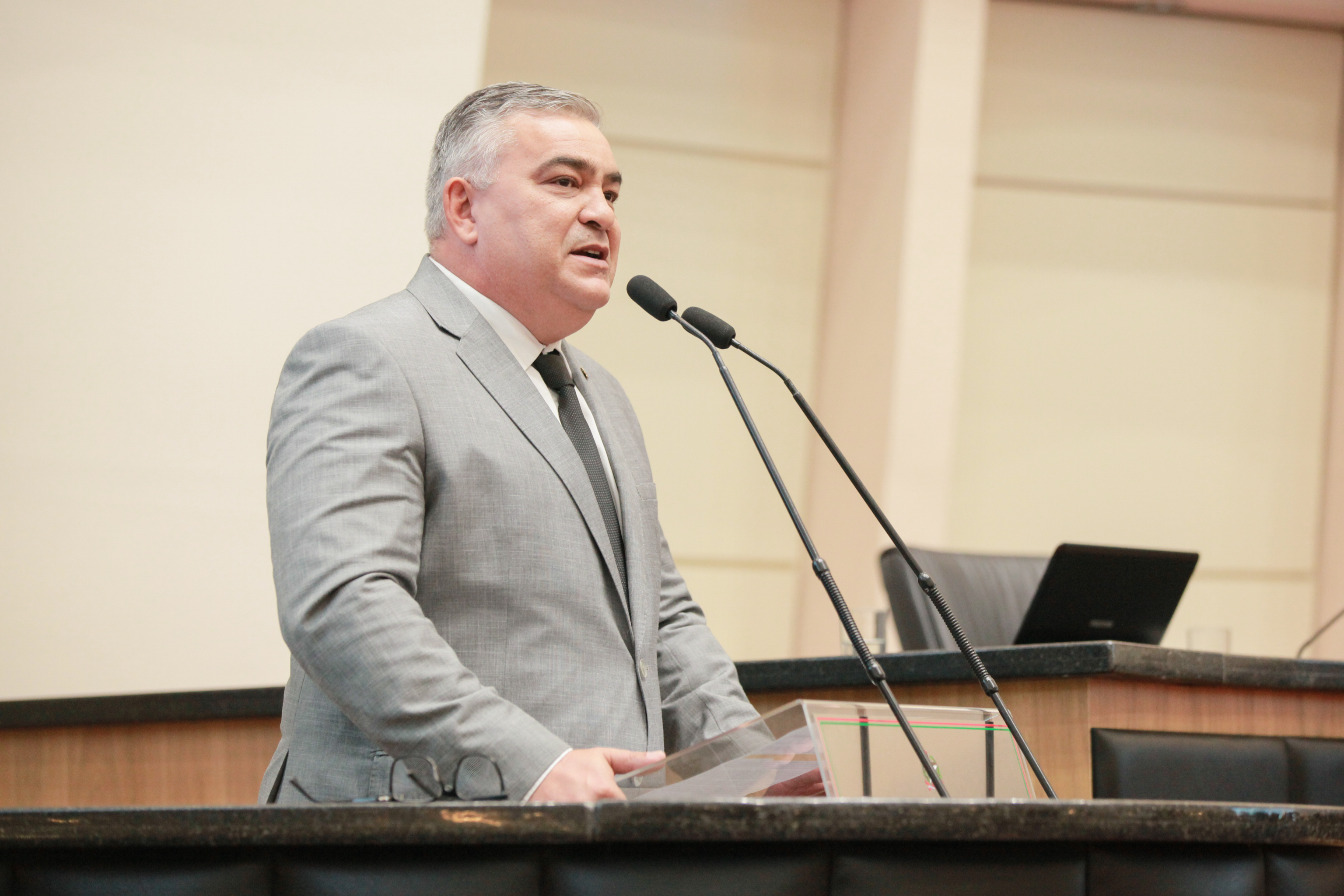 - Deputado Sargento Lima (PL)