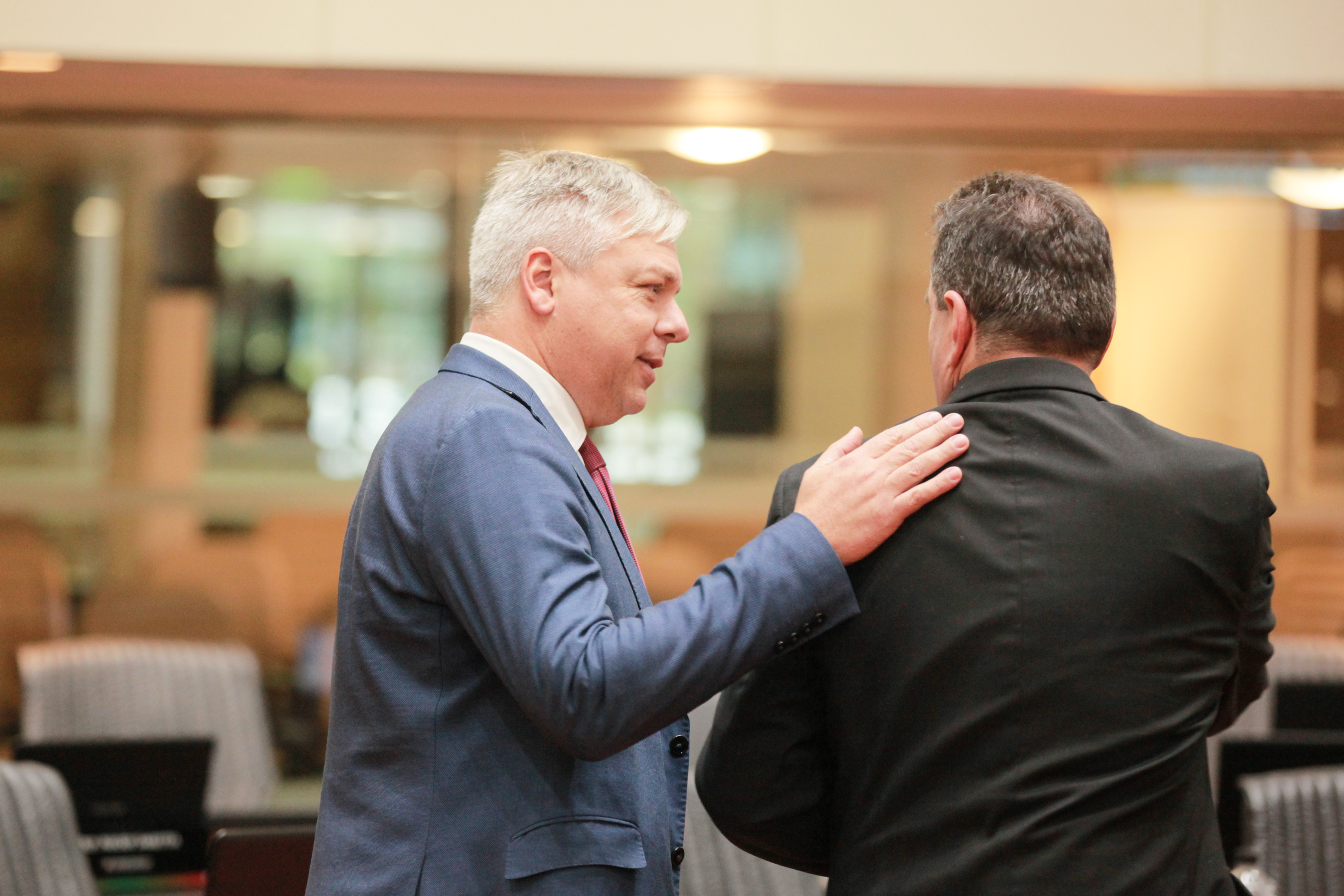 - Deputado Fabiano da Luz (PT) - Deputado Valdir Cobalchini (MDB)