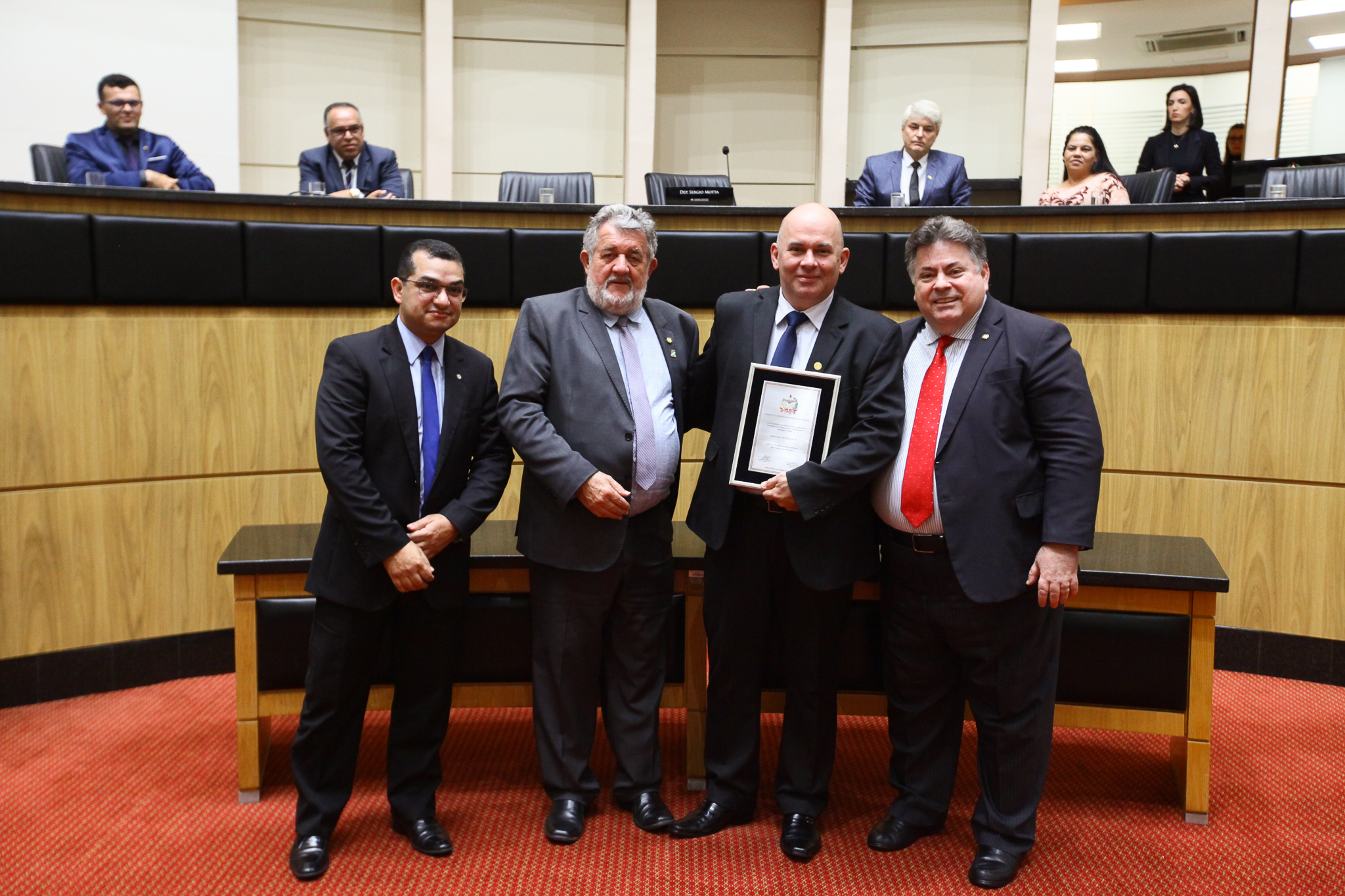 Sessão Especial em homenagem aos 27 anos da Igreja Visão Missionária
