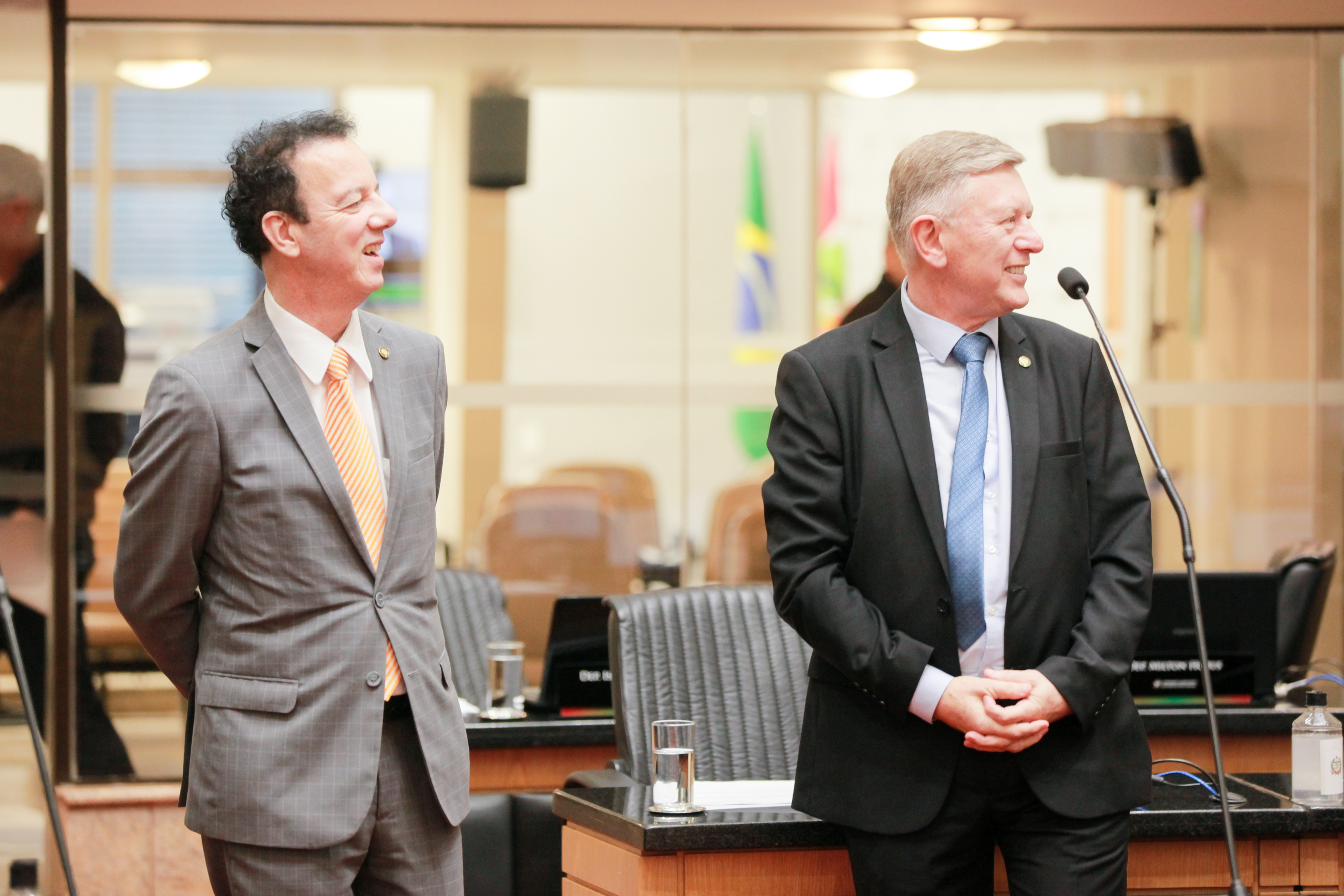 - Deputado Ismael Santos (PSD) - Deputado Milton Hobus (PSD)