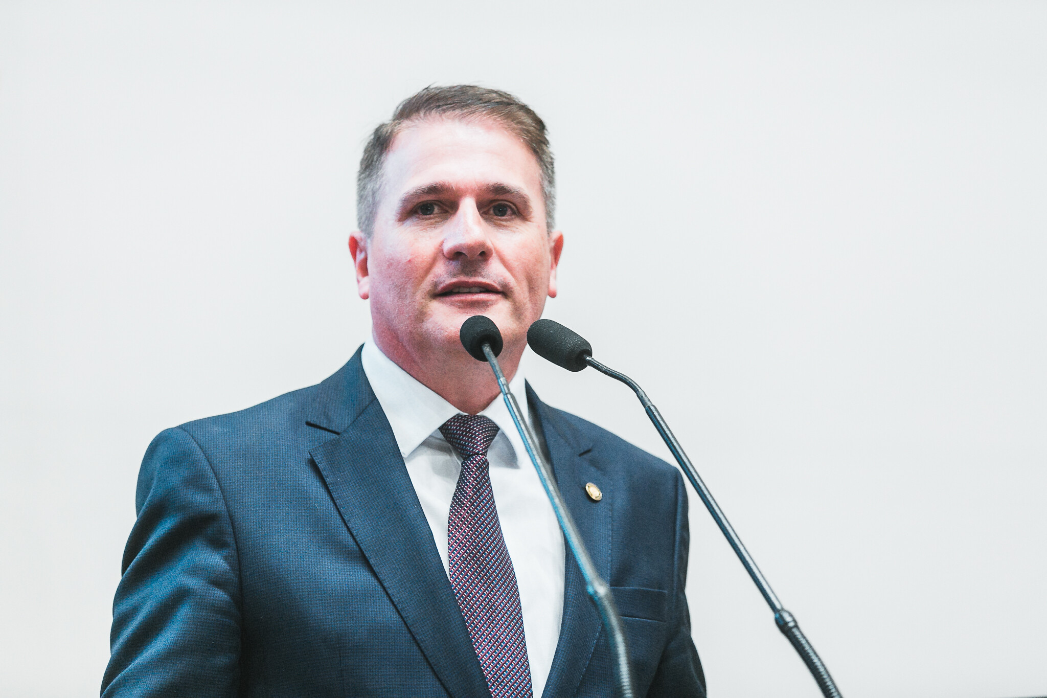 Deputado Altair Silva.