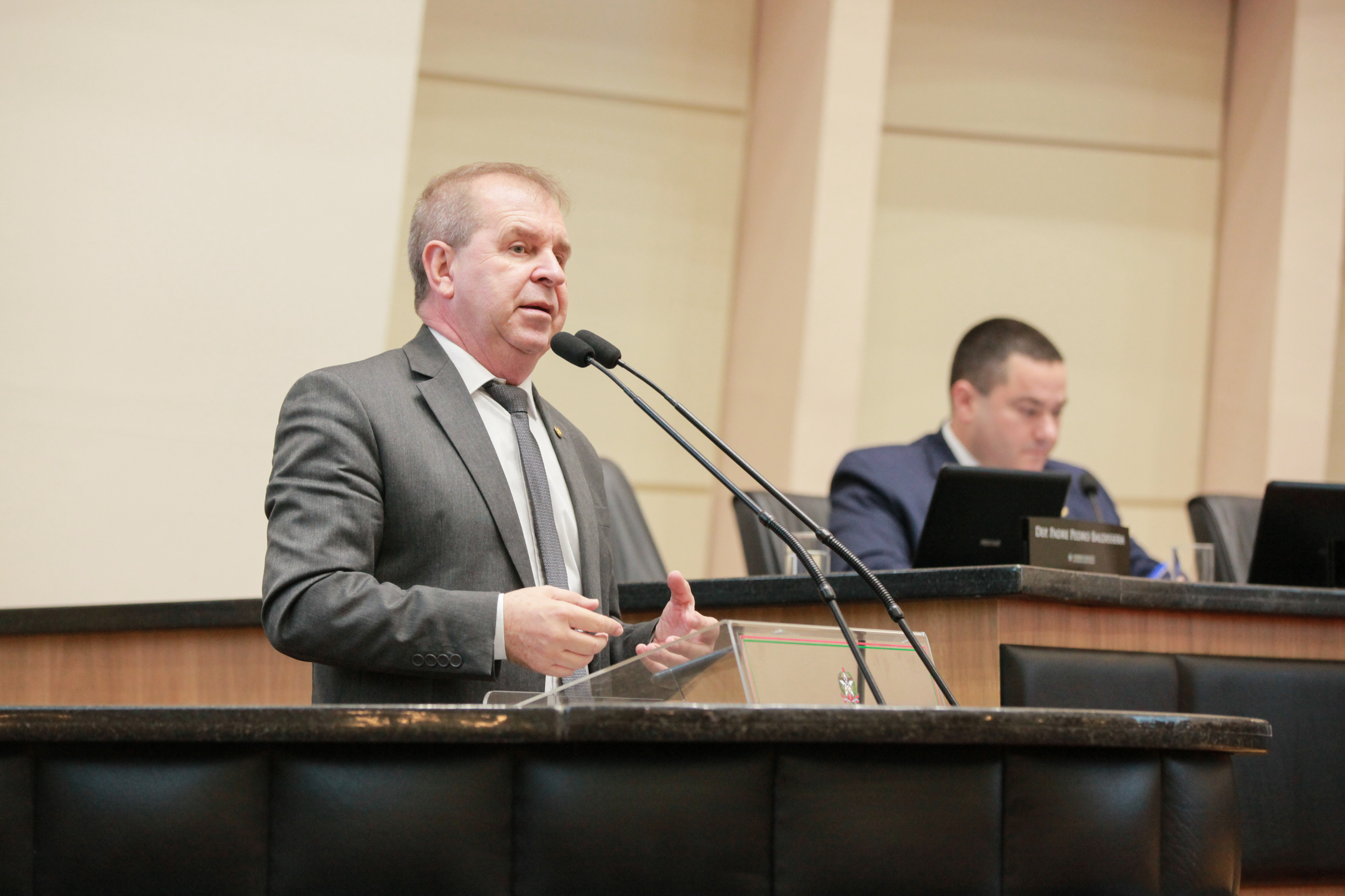 - Deputado Maurício Eskudlark (PL)