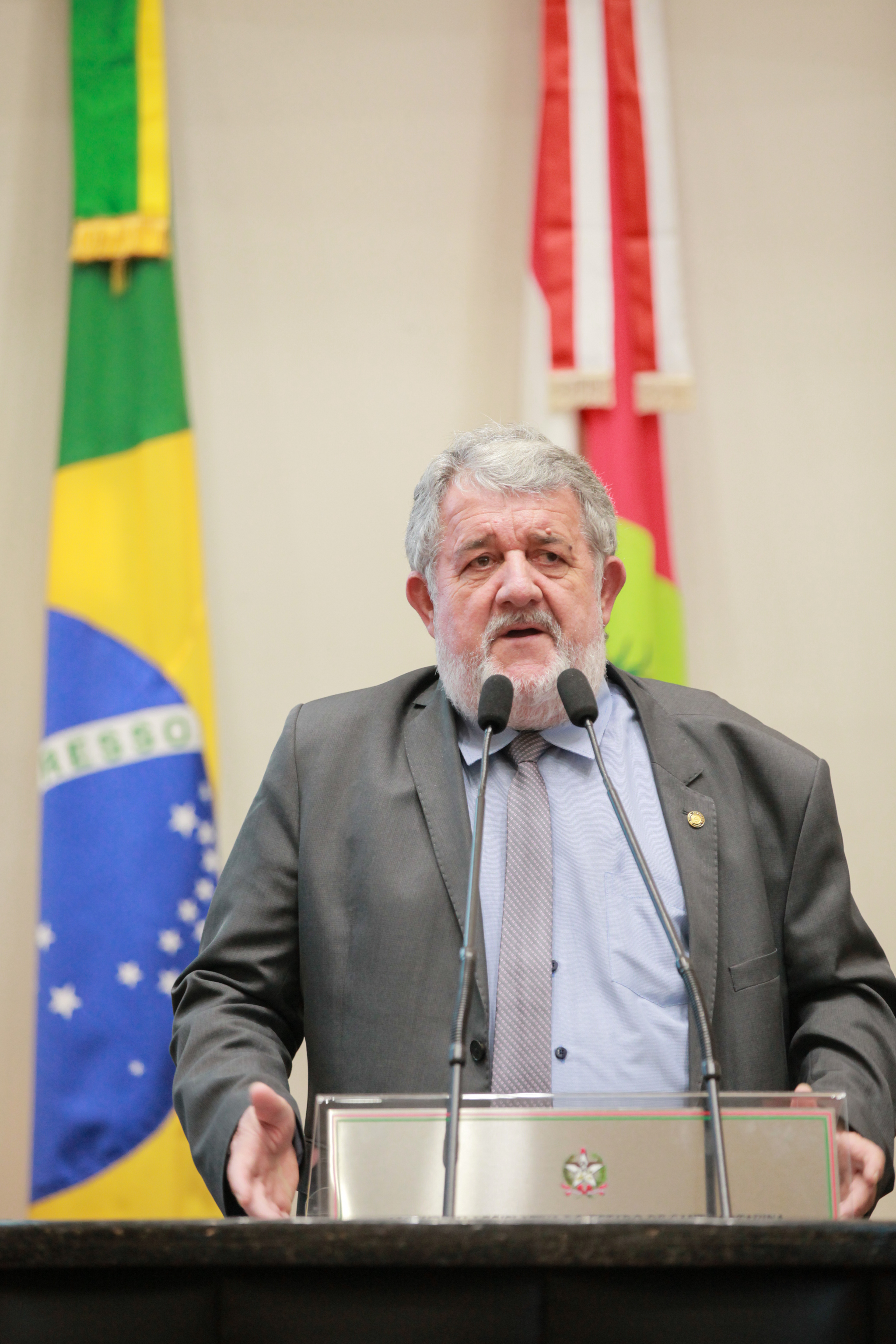 - Deputado Osmar Vicentini (União Brasil)