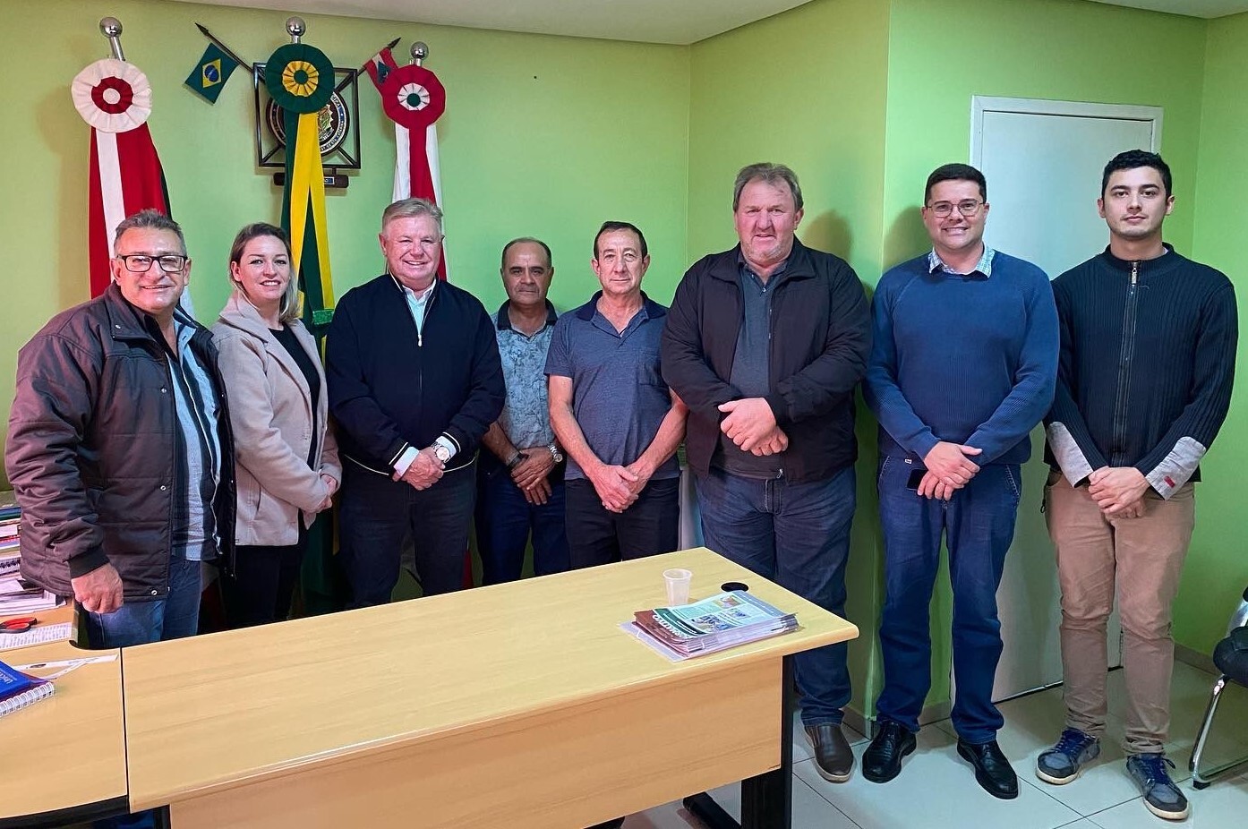 Deputado Nilso Berlanda e lideranças de Frei Rogério