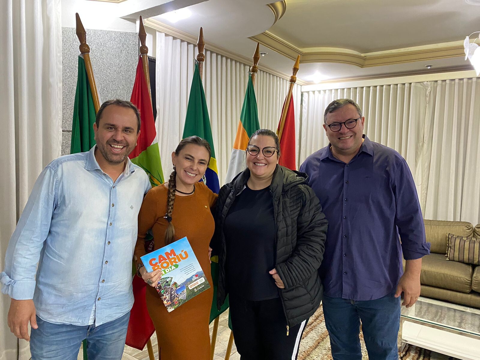 Paulinha (Podemos) visitou o prefeito de Camboriú, Elcio Kuhnen. FOTO: Divulgação