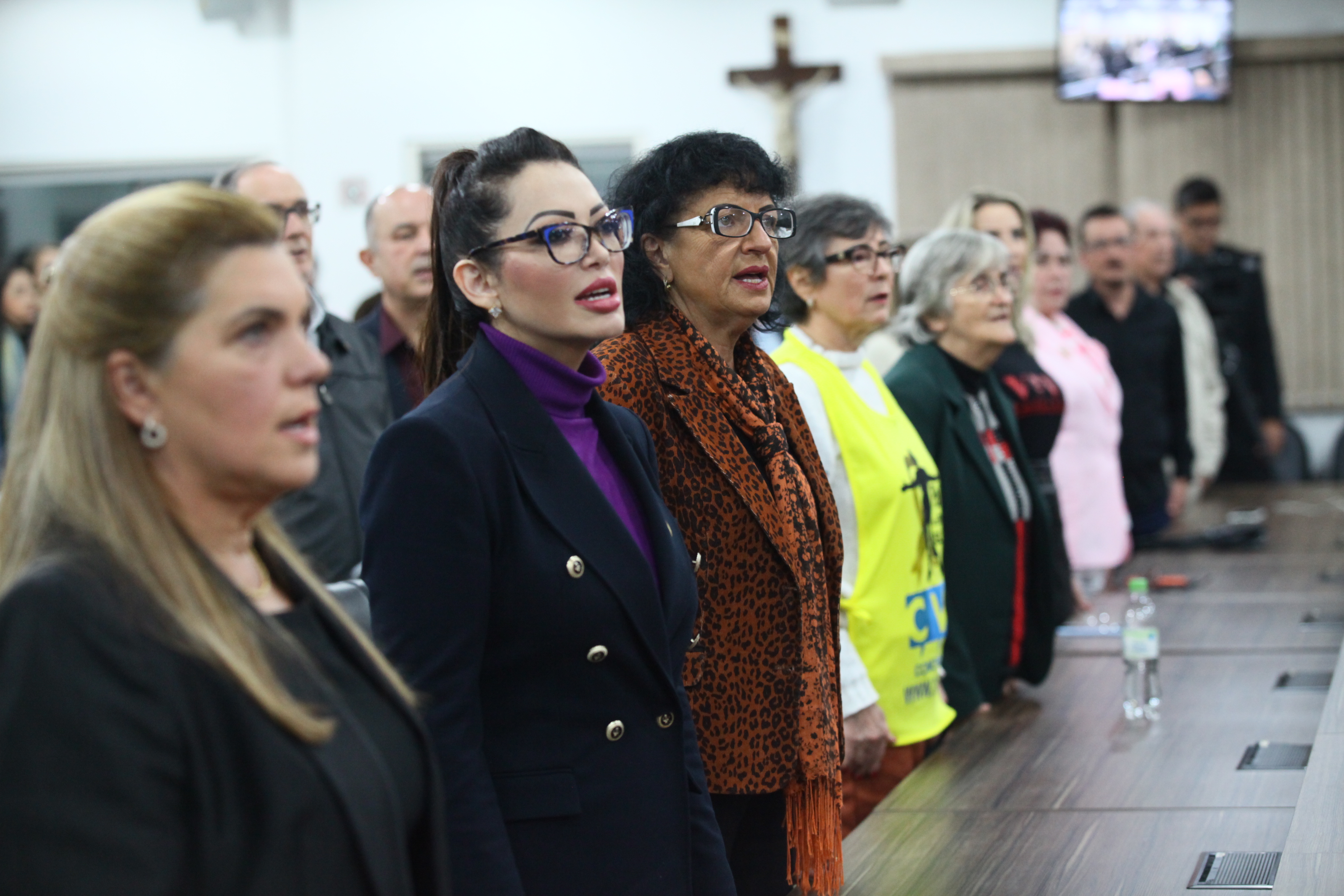Sessão Solene em homenagem as entidades, associações, personalidades e lideranças de Blumenau