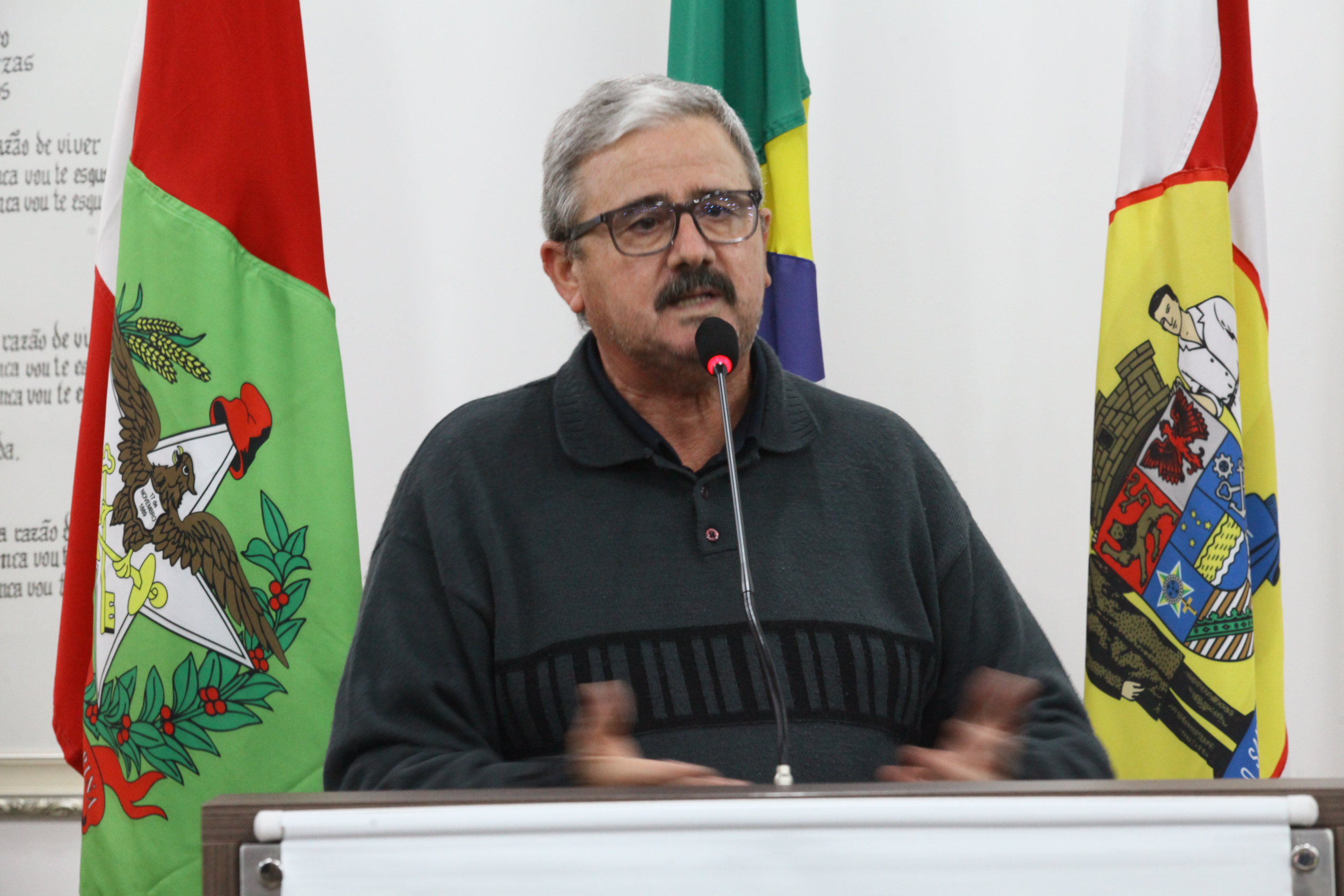 Sessão Solene em homenagem as entidades, associações, personalidades e lideranças de Blumenau