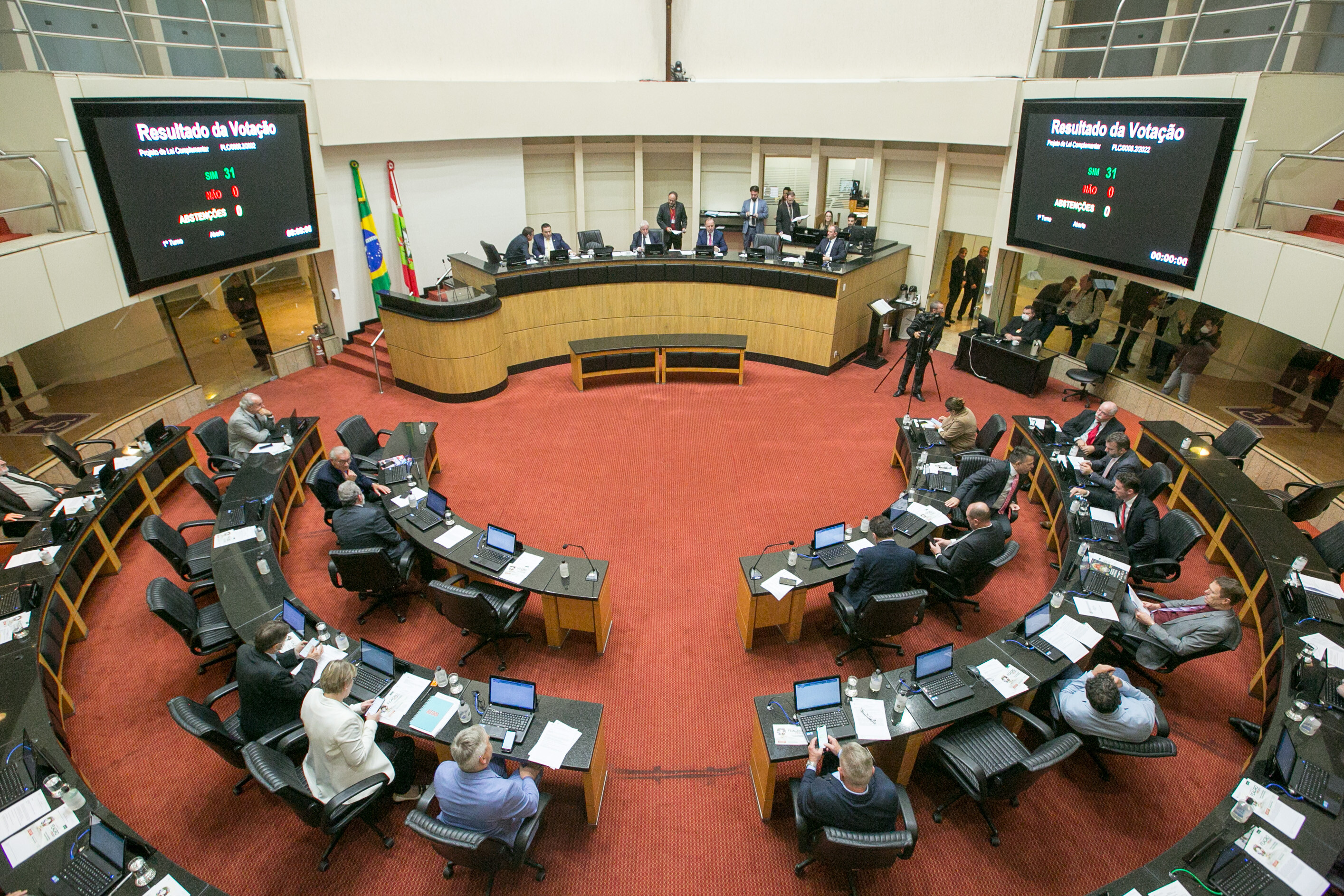 Aprovada PEC que concede apoio do Estado à Camerata Florianópolis