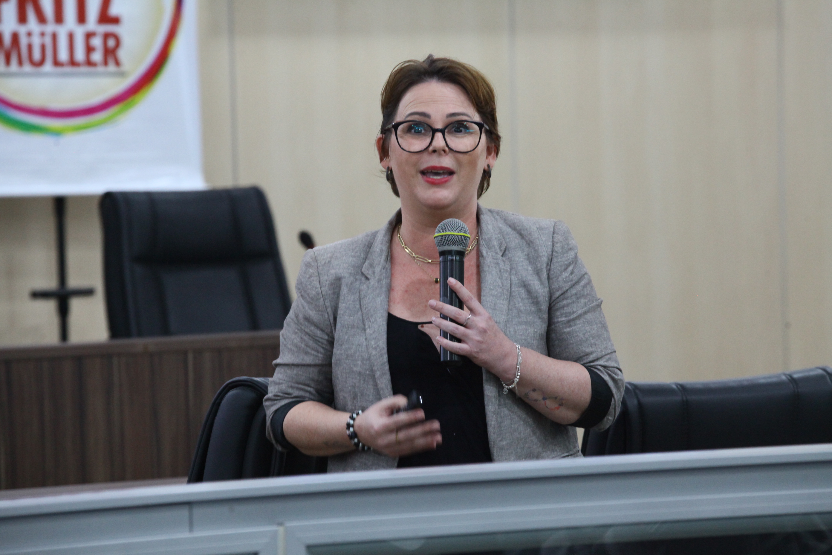 Seminário Transtorno do Espectro Autista em Blumenau - Simone Gadotti, coordenadora do projeto Ágape