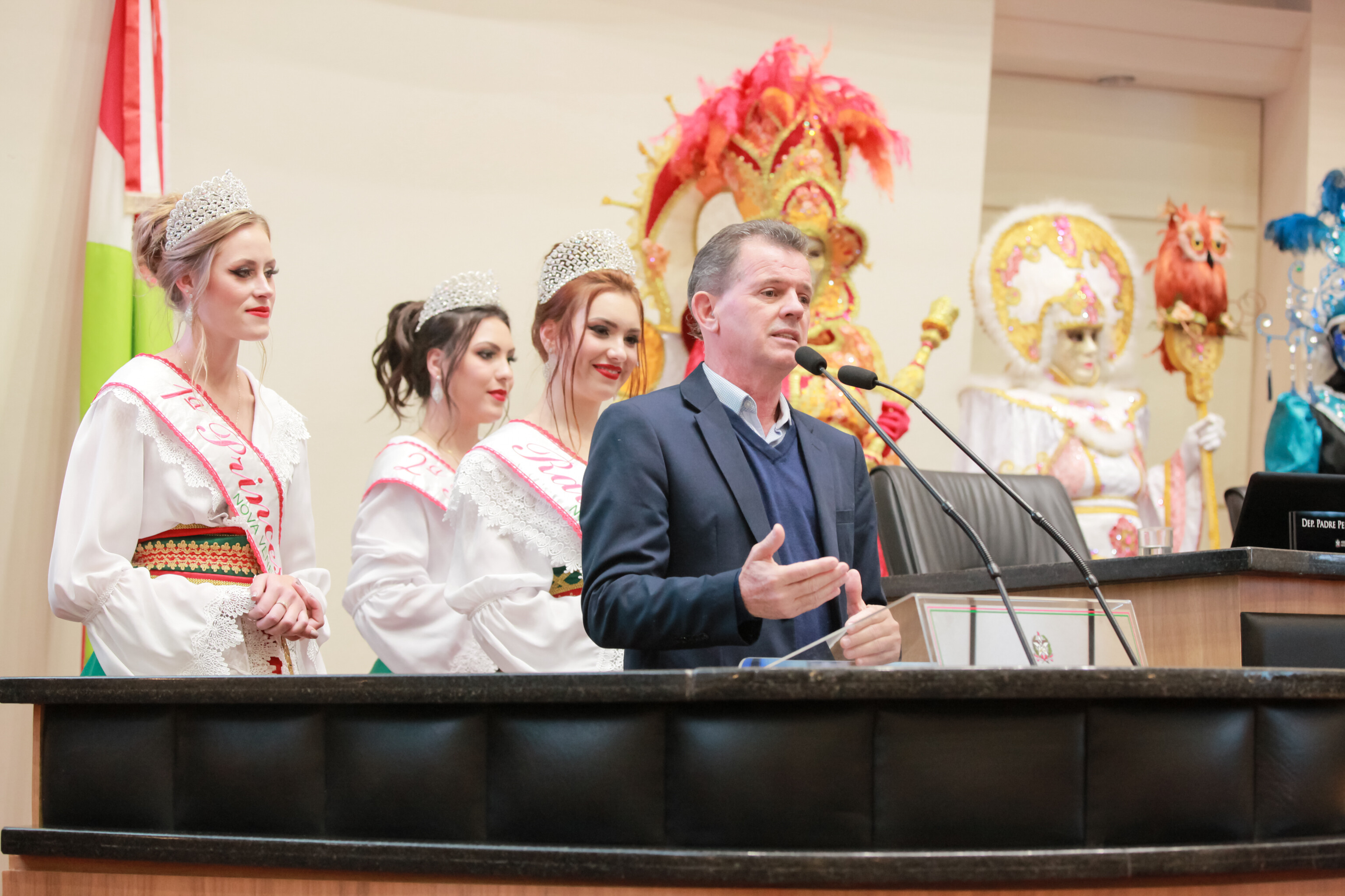 Prefeito e comitiva anunciam festa da gastronomia de Nova Veneza
