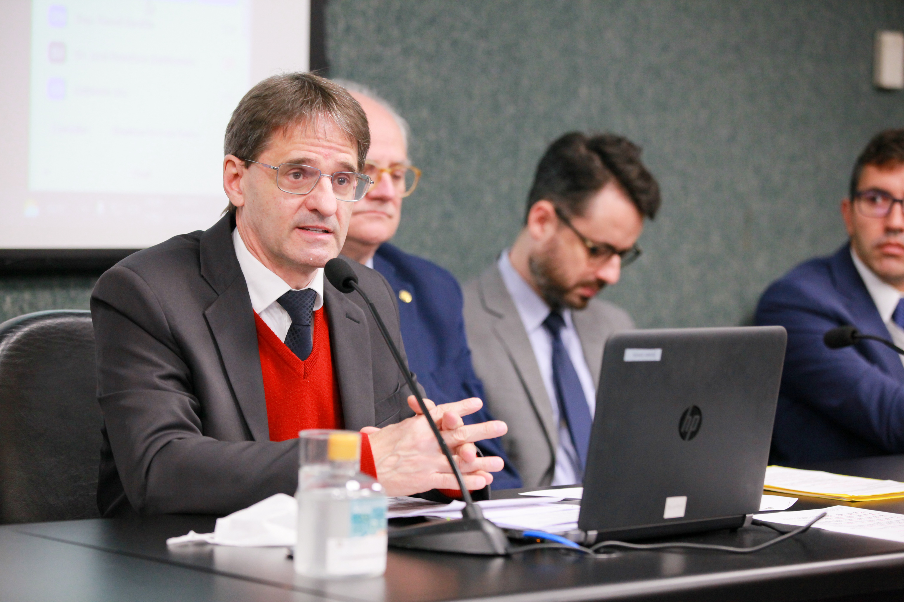 - Deputado Neodi Saretta (PT)