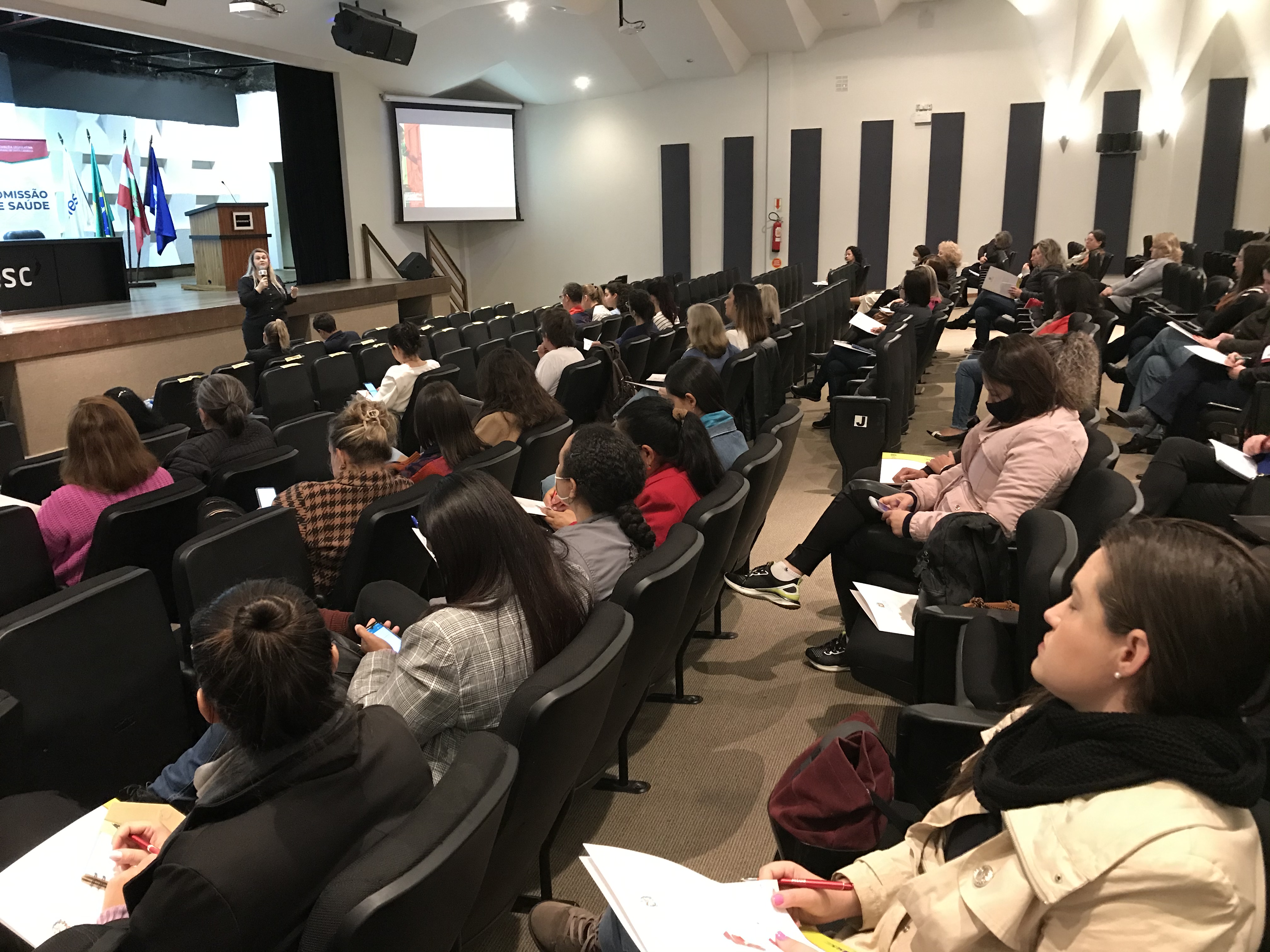 Seminário de Capacitação na Atenção à Saúde das Pessoas com Estomias