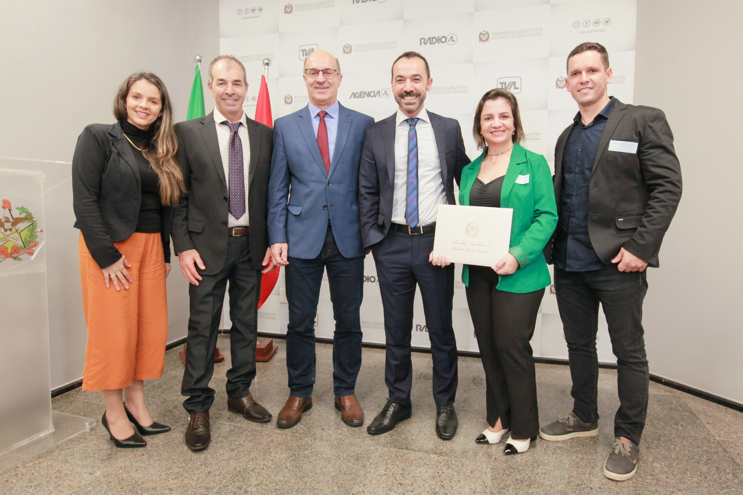 Equipe de colaboradores do Engenho Lanches