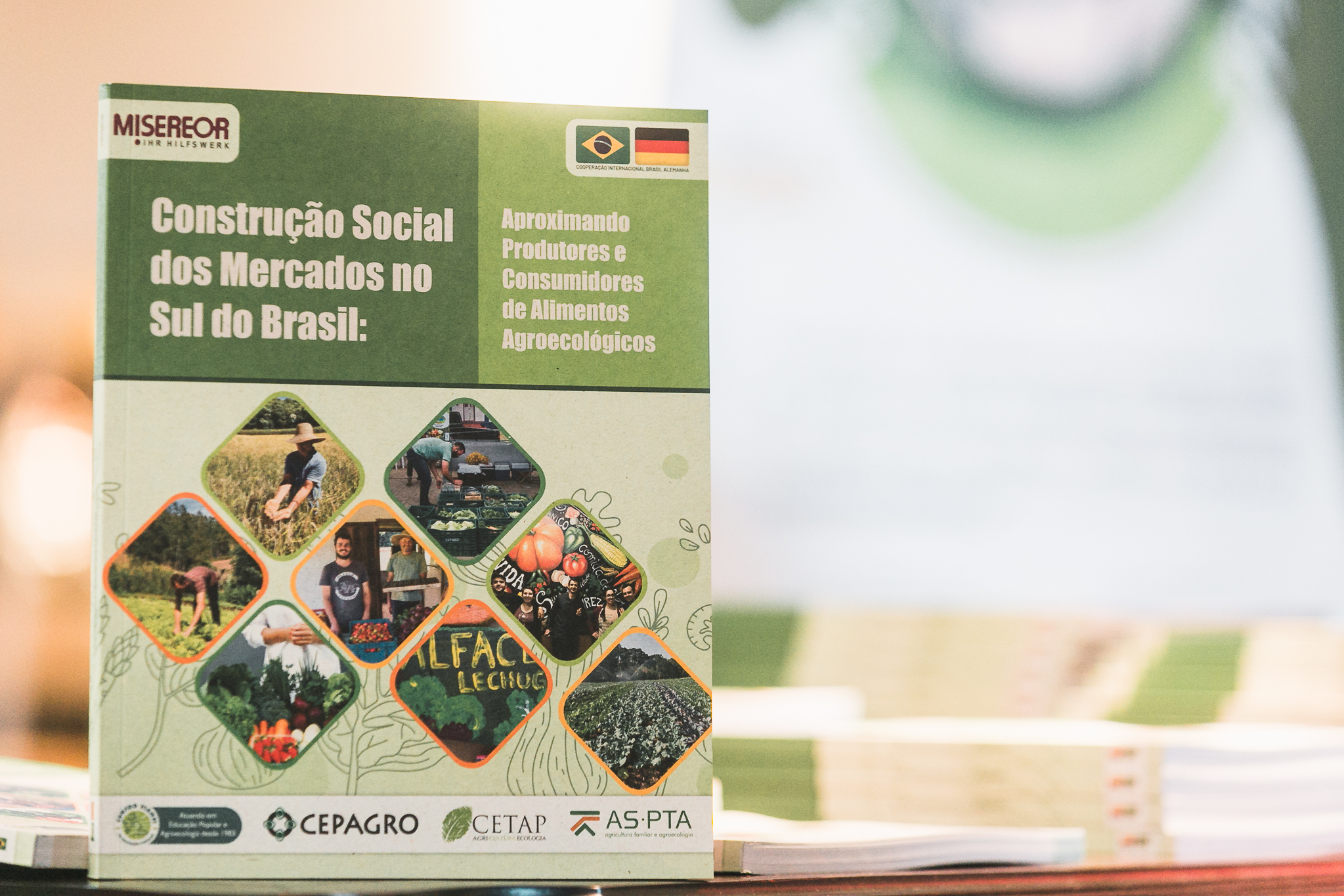 Lançamento Literário “Construção social dos mercados no Sul do Brasil – Alimentos Agroecológicos”