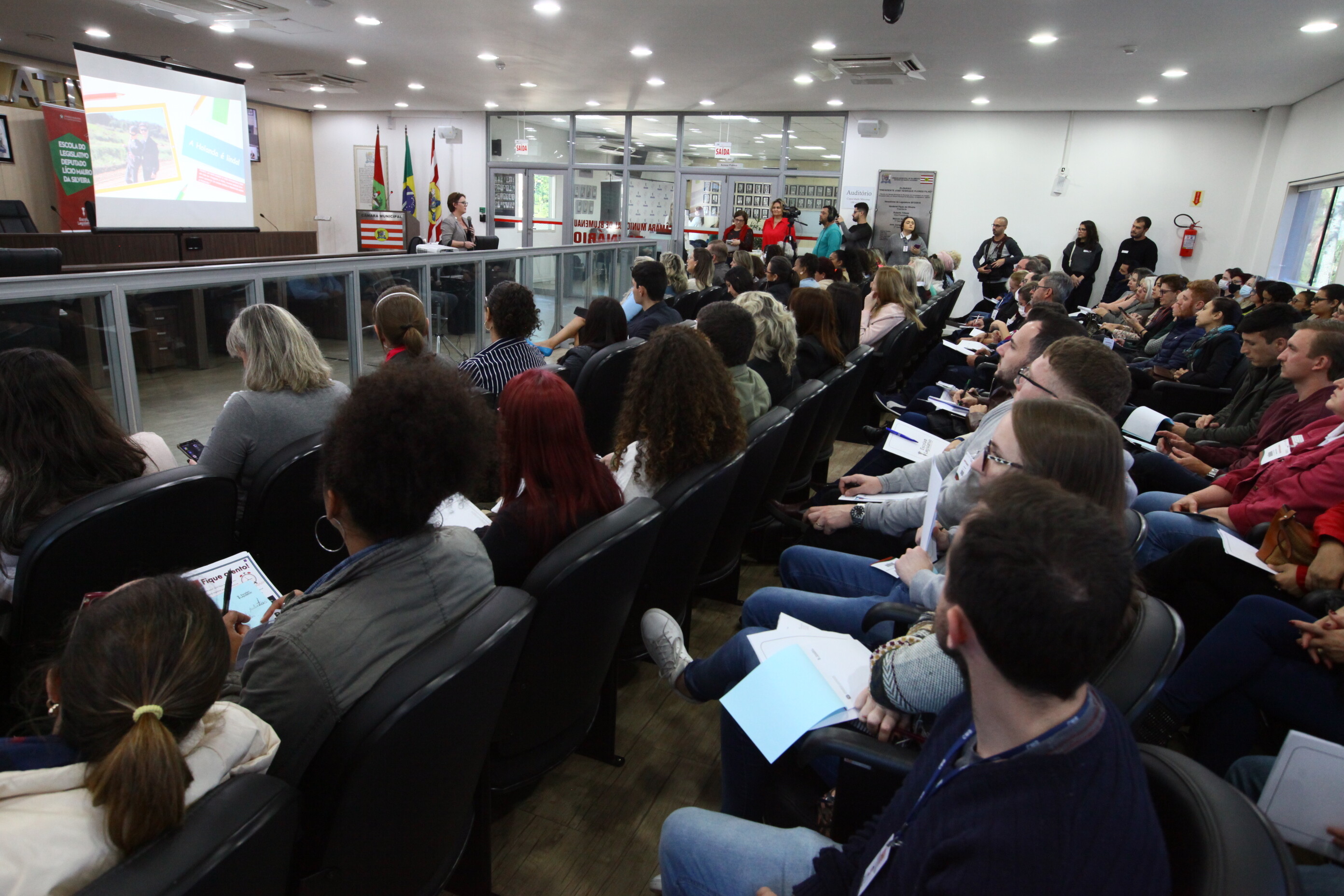Evento em Blumenau trata da inclusão de pessoas com autismo
