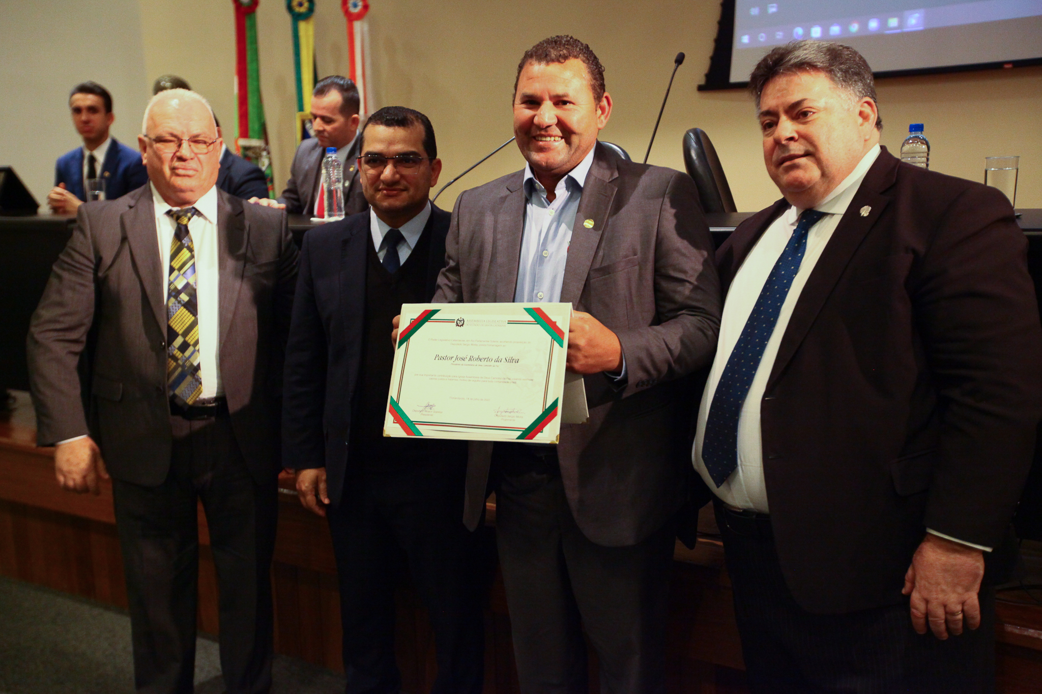 Homenagem em reconhecimento aos trabalhos desenvolvidos pelas Igrejas Evangélicas no Estado de Santa