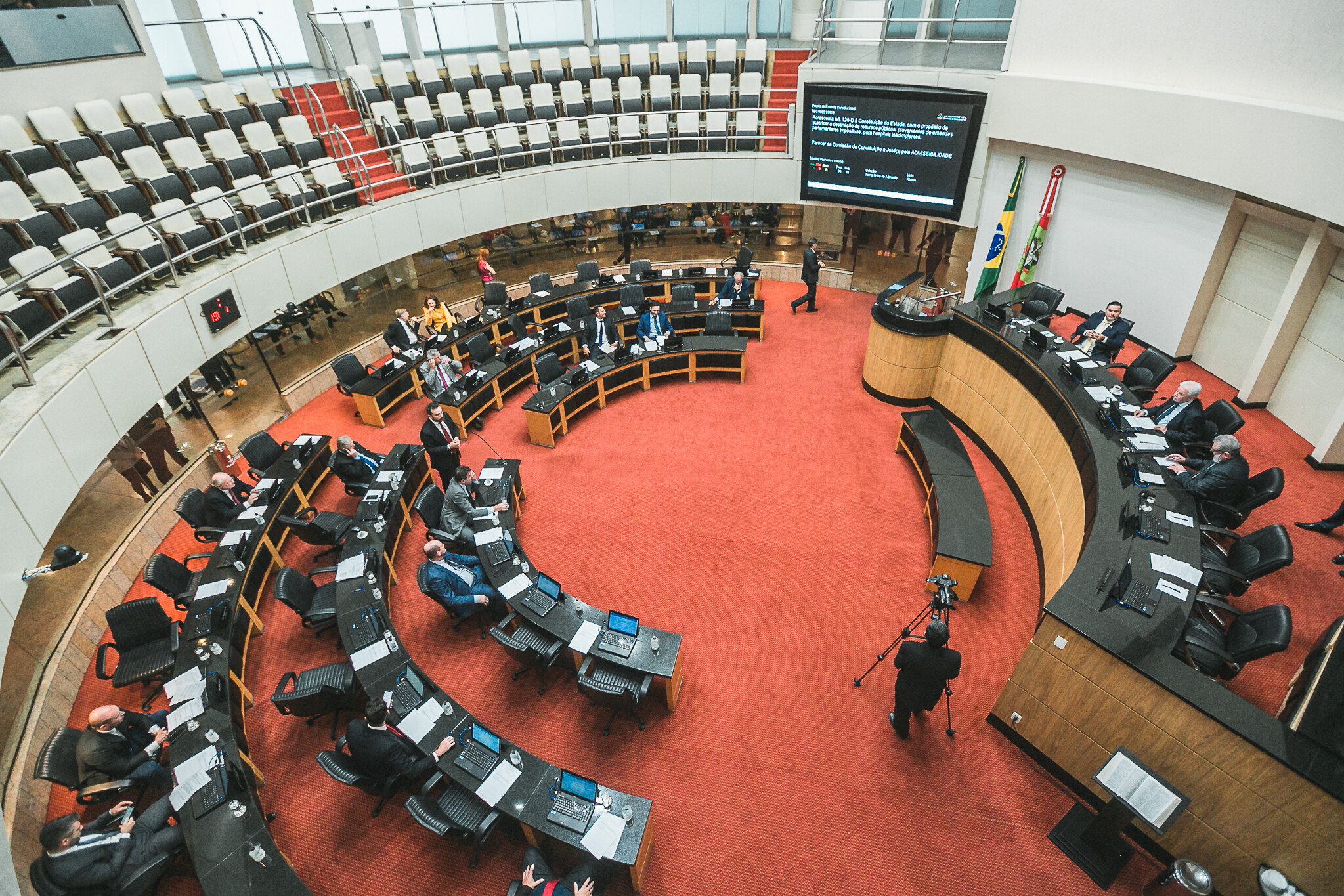 Aprovada admissibilidade da PEC sobre repasse para hospitais inadimplentes