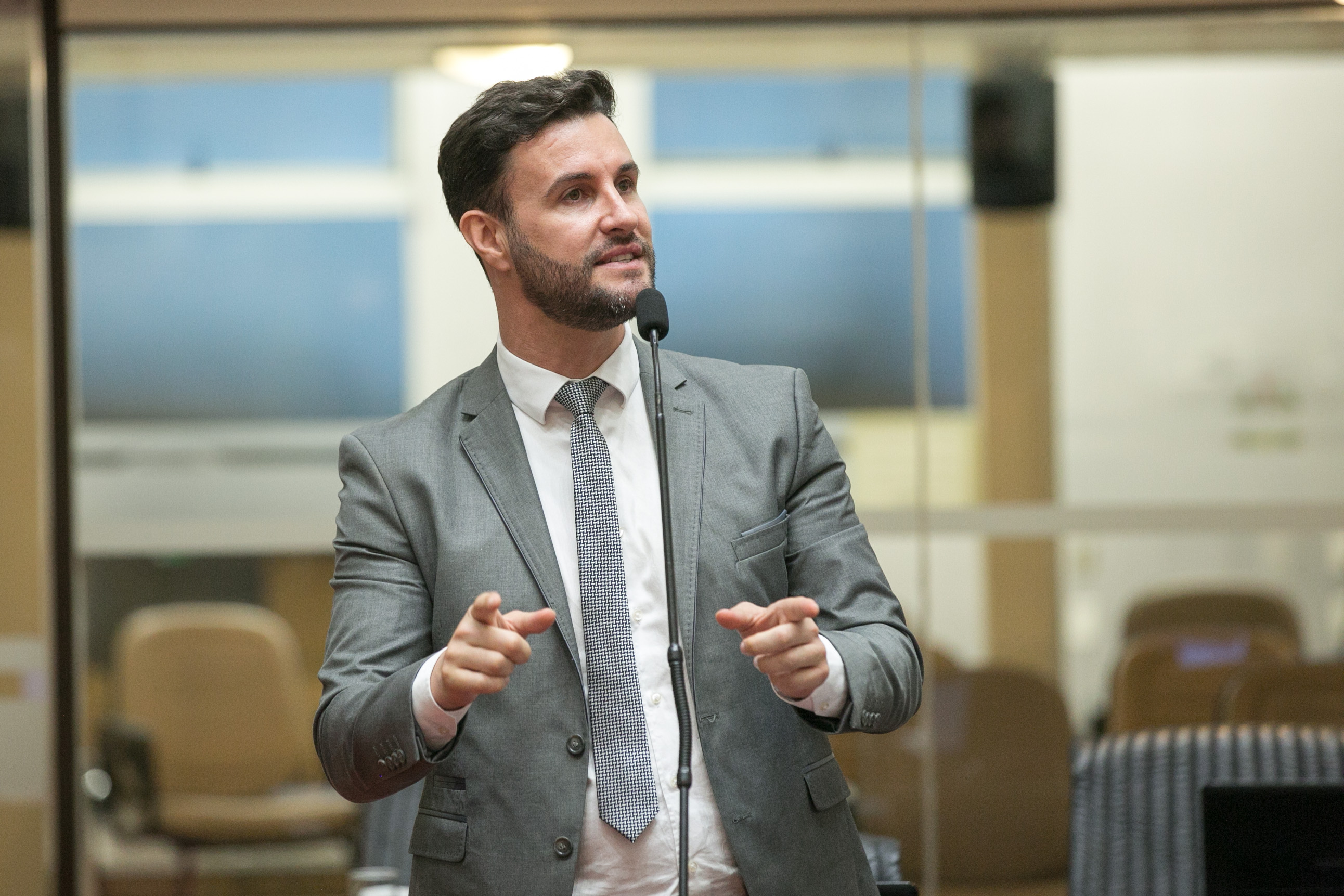Deputado Felipe Estevão (União)