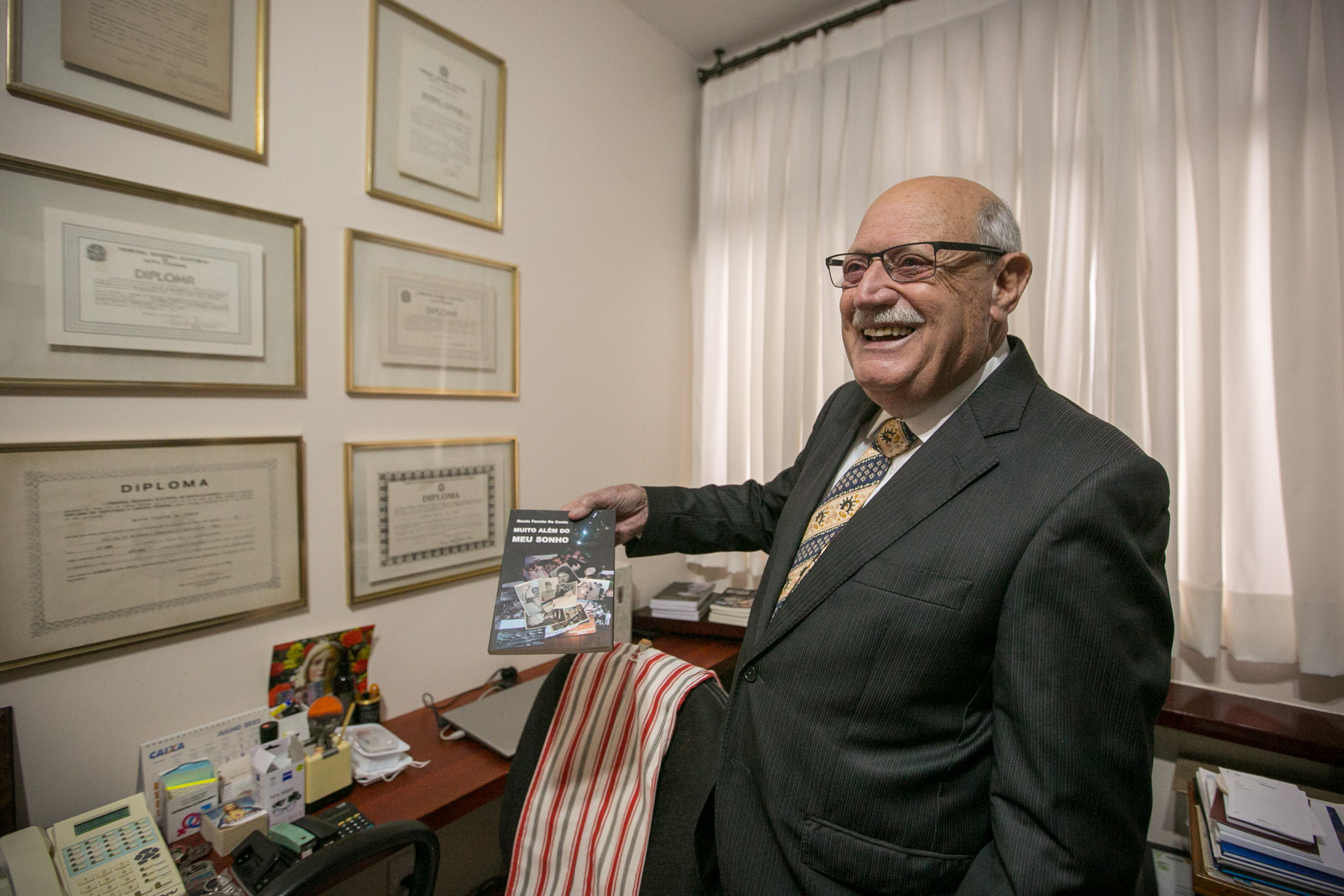 Ex-senador Neuto de Conto