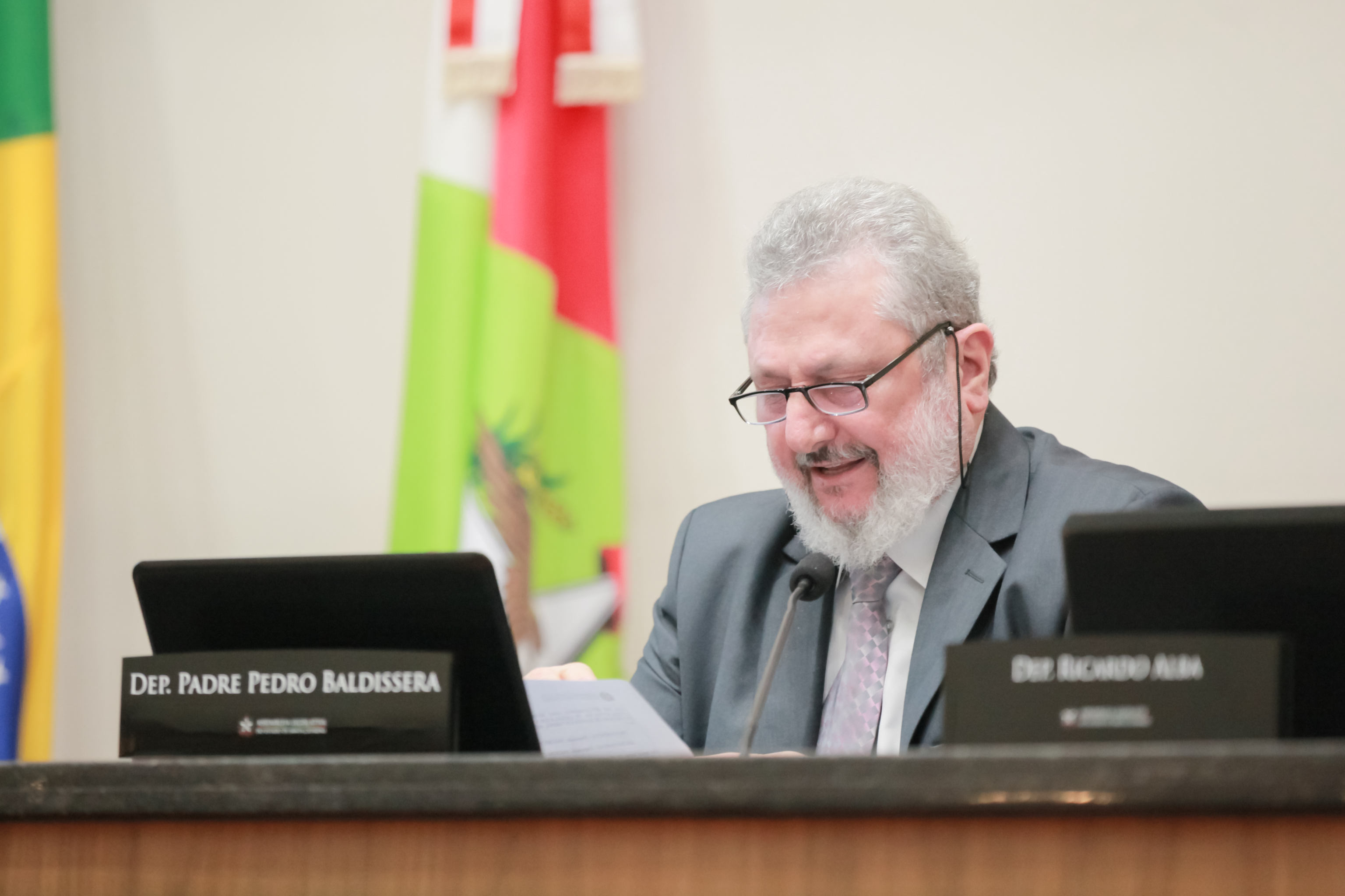 - Deputado Padre Pedro Baldisera (PT)