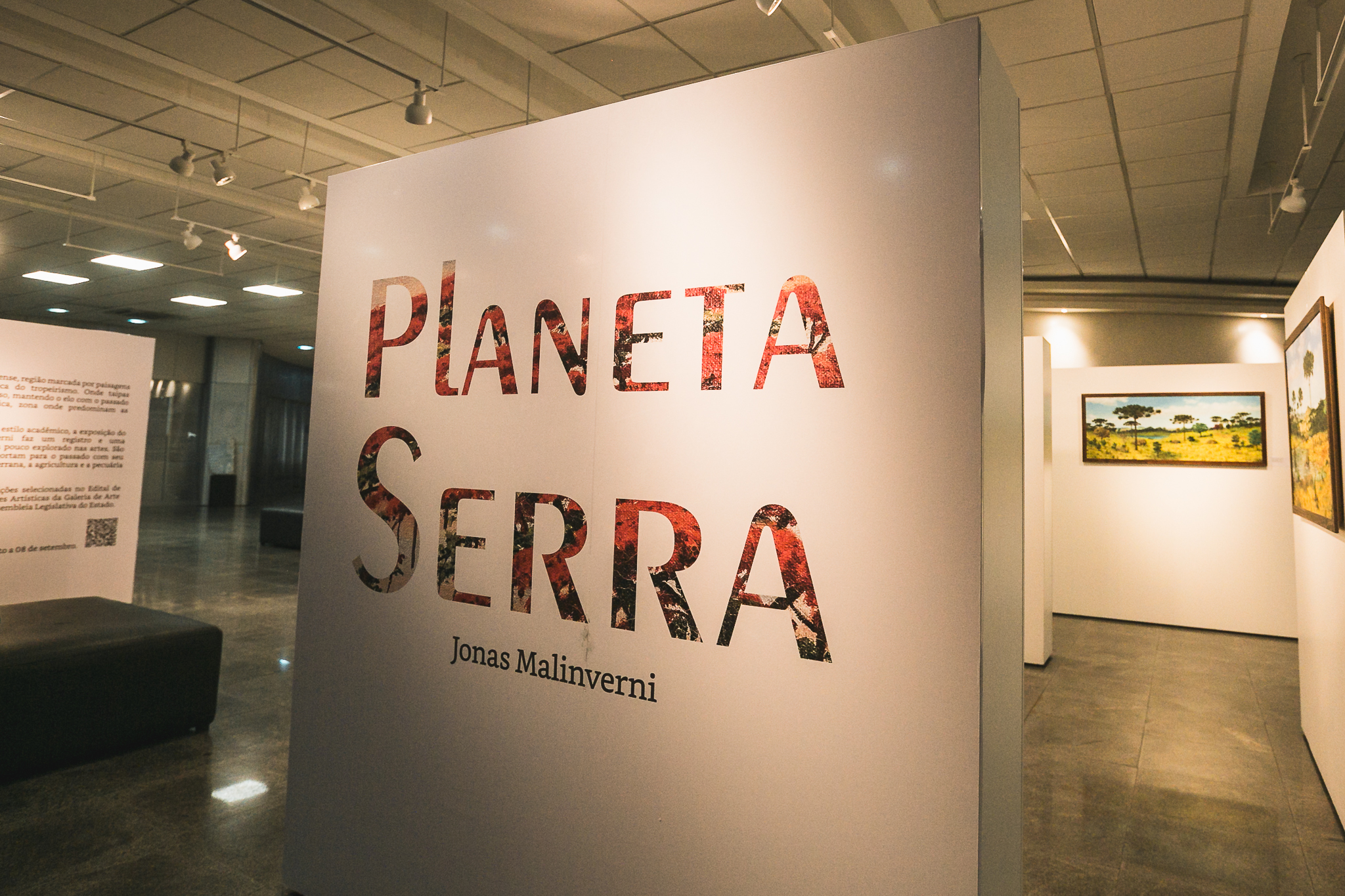 Exposição “Planeta Serra” – Entrevista com o artista Jonas Malinverni