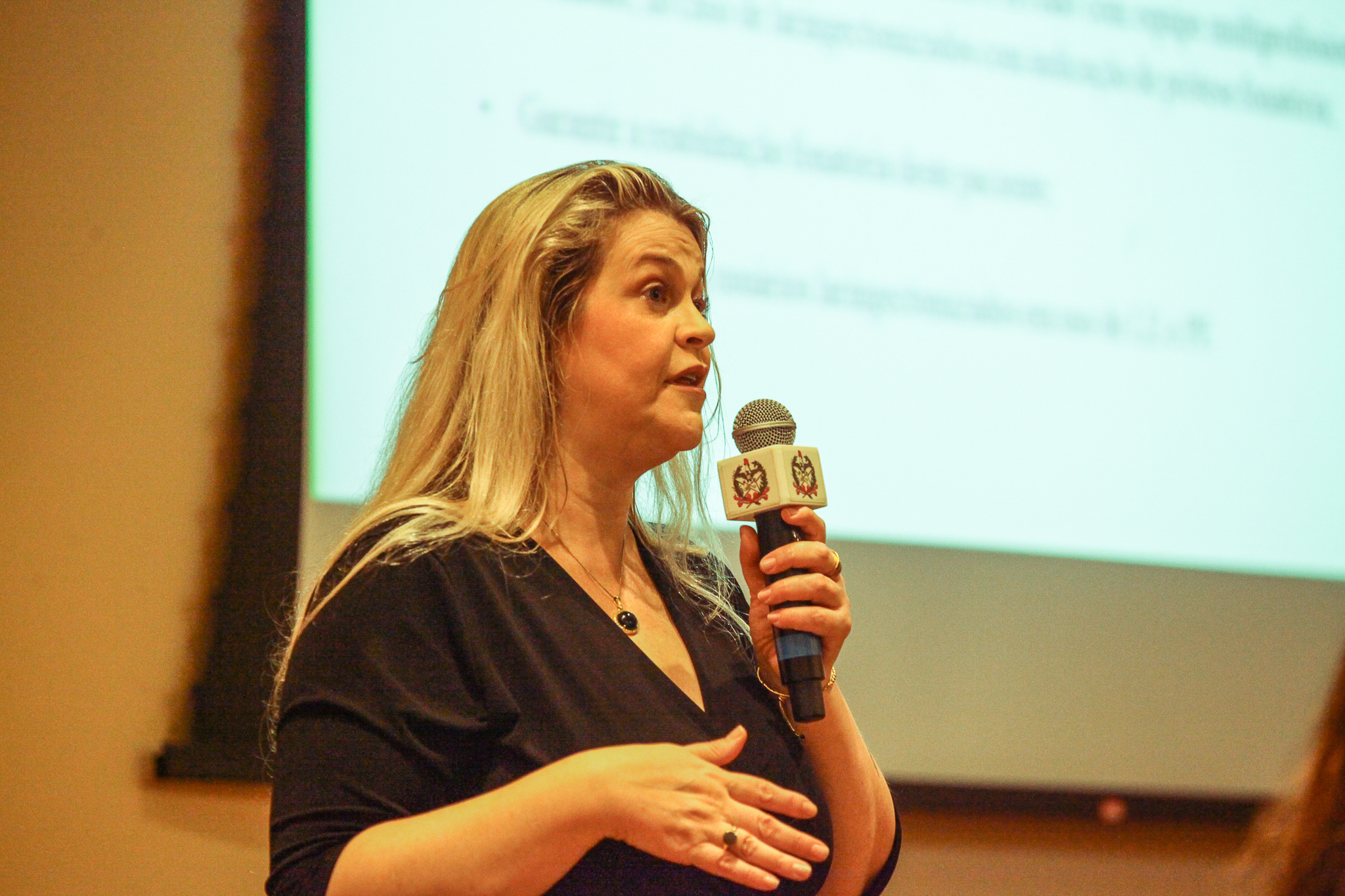 Seminário de Capacitação na Atenção à Saúde das Pessoas com Estomias - Jaqueline Reginato
