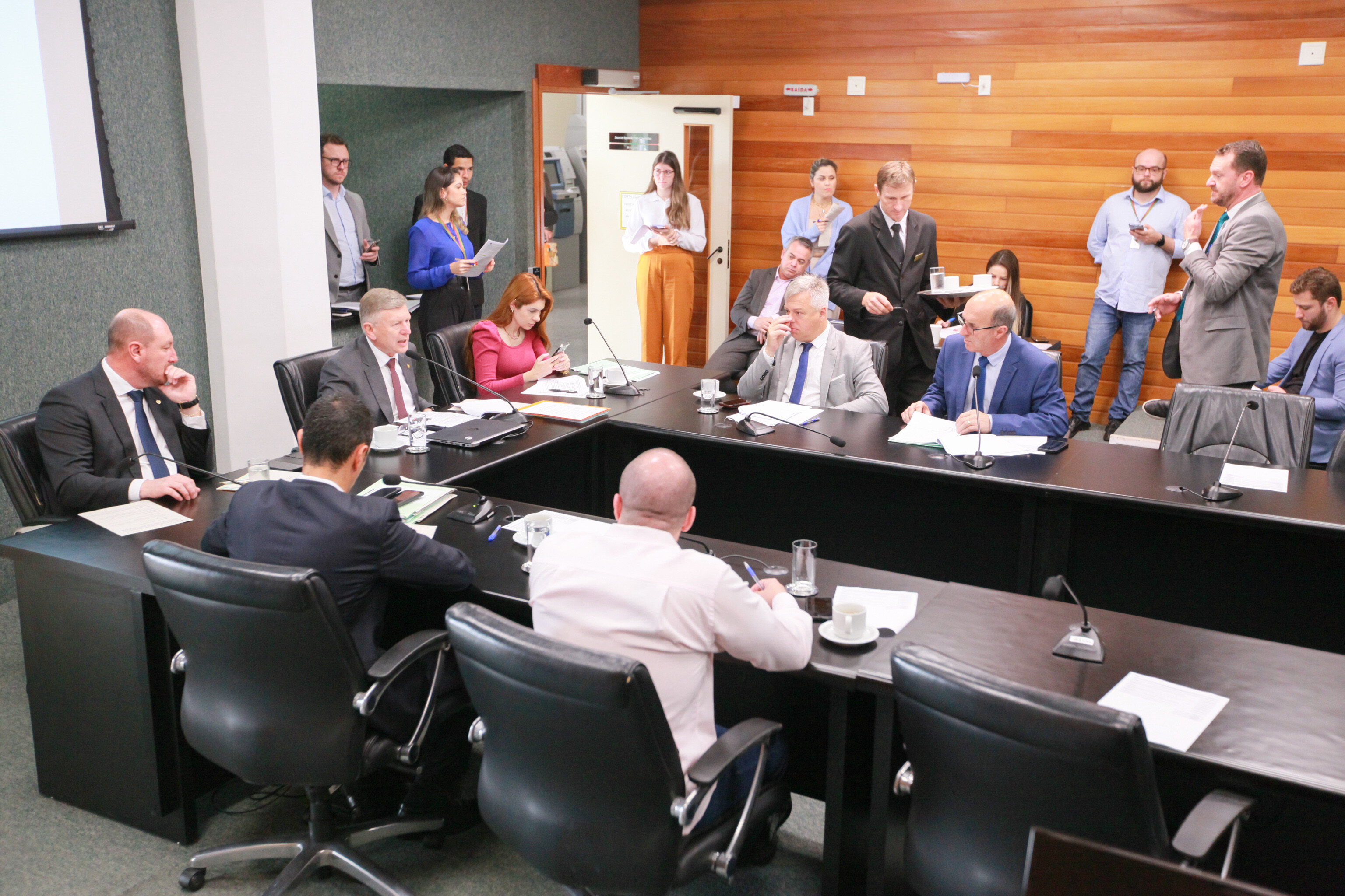 A reunião da CCJ aconteceu na manhã desta terça-feira (2).