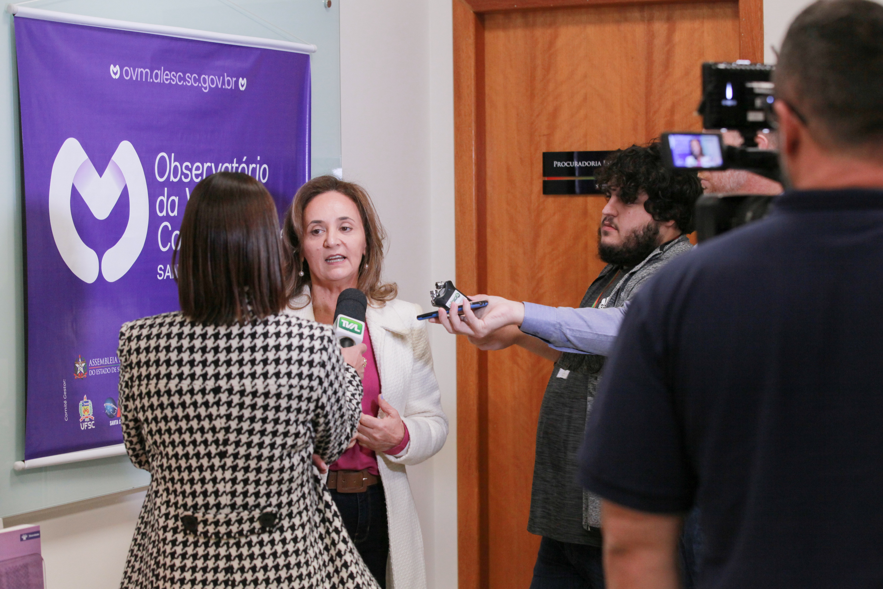 Delegada Cláudia Regina Bernardi da Silva