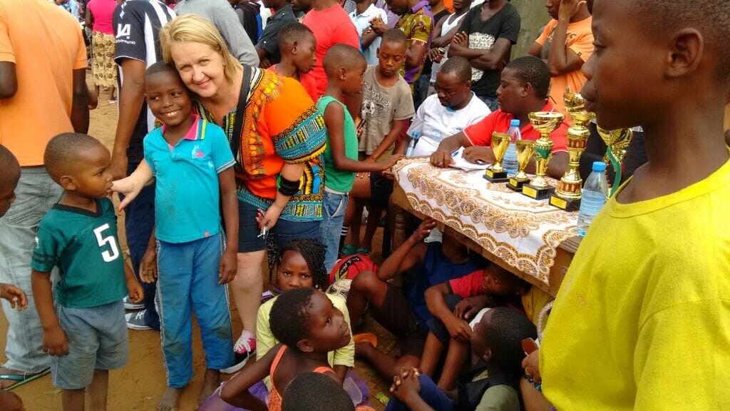 Policial a serviço da Alesc realiza trabalho voluntário em Moçambique