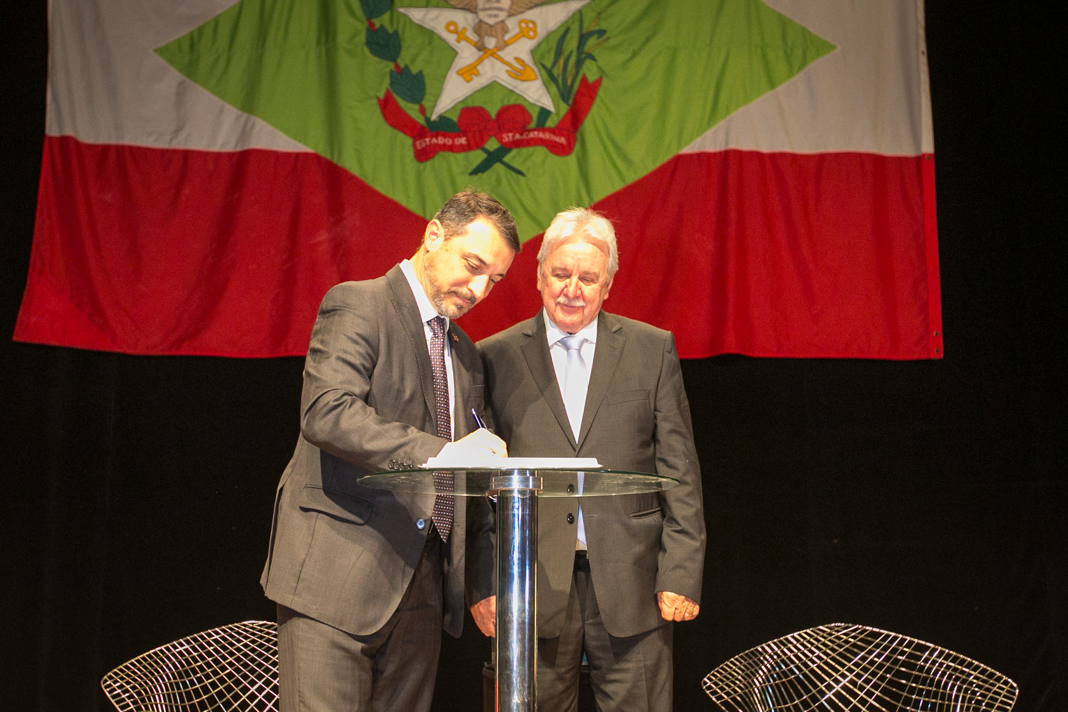 Governador Carlos Moises e Deputado Moacir Sopelsa (MDB)