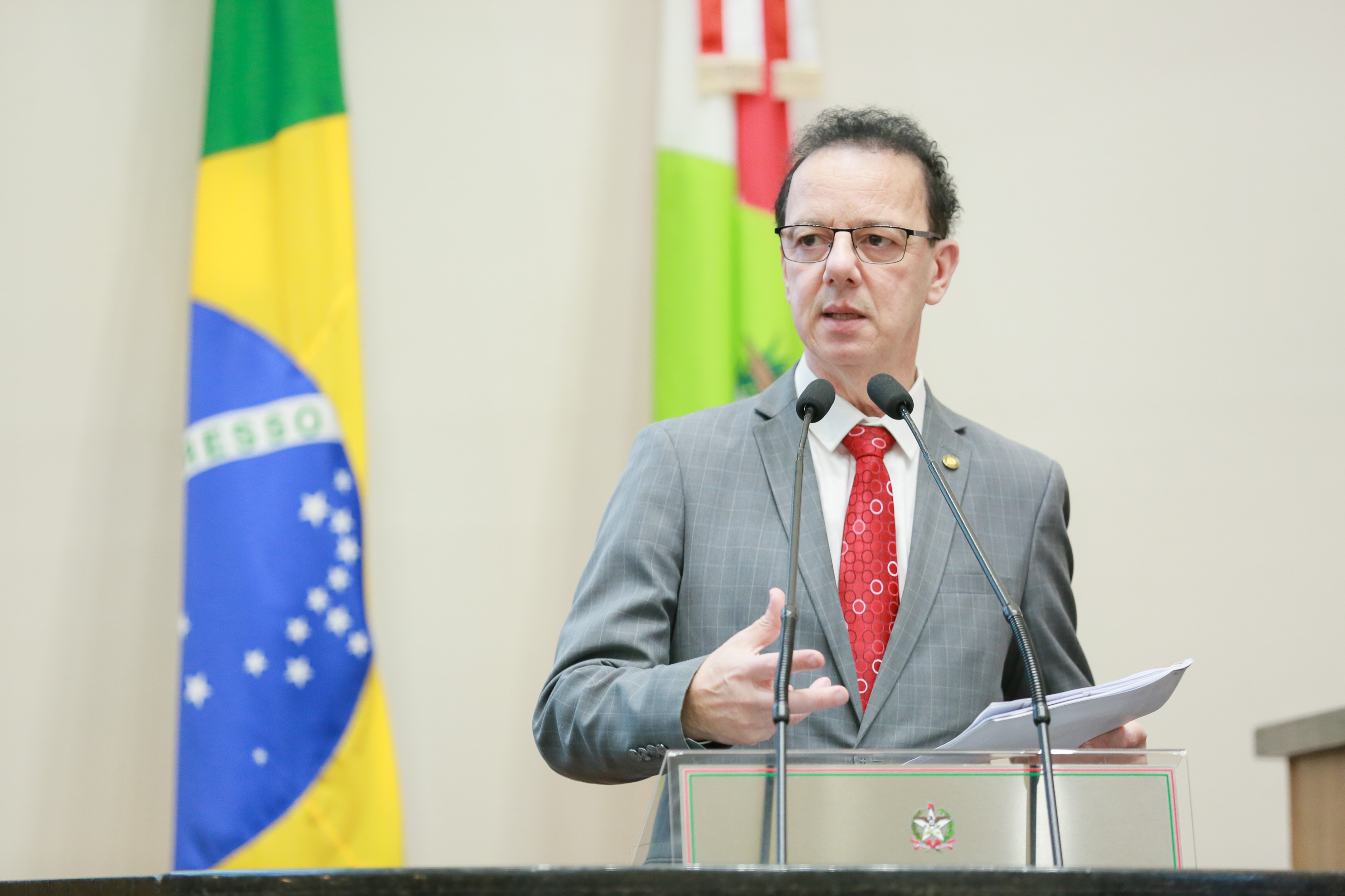 - Deputado Ismael Santos (PSD)