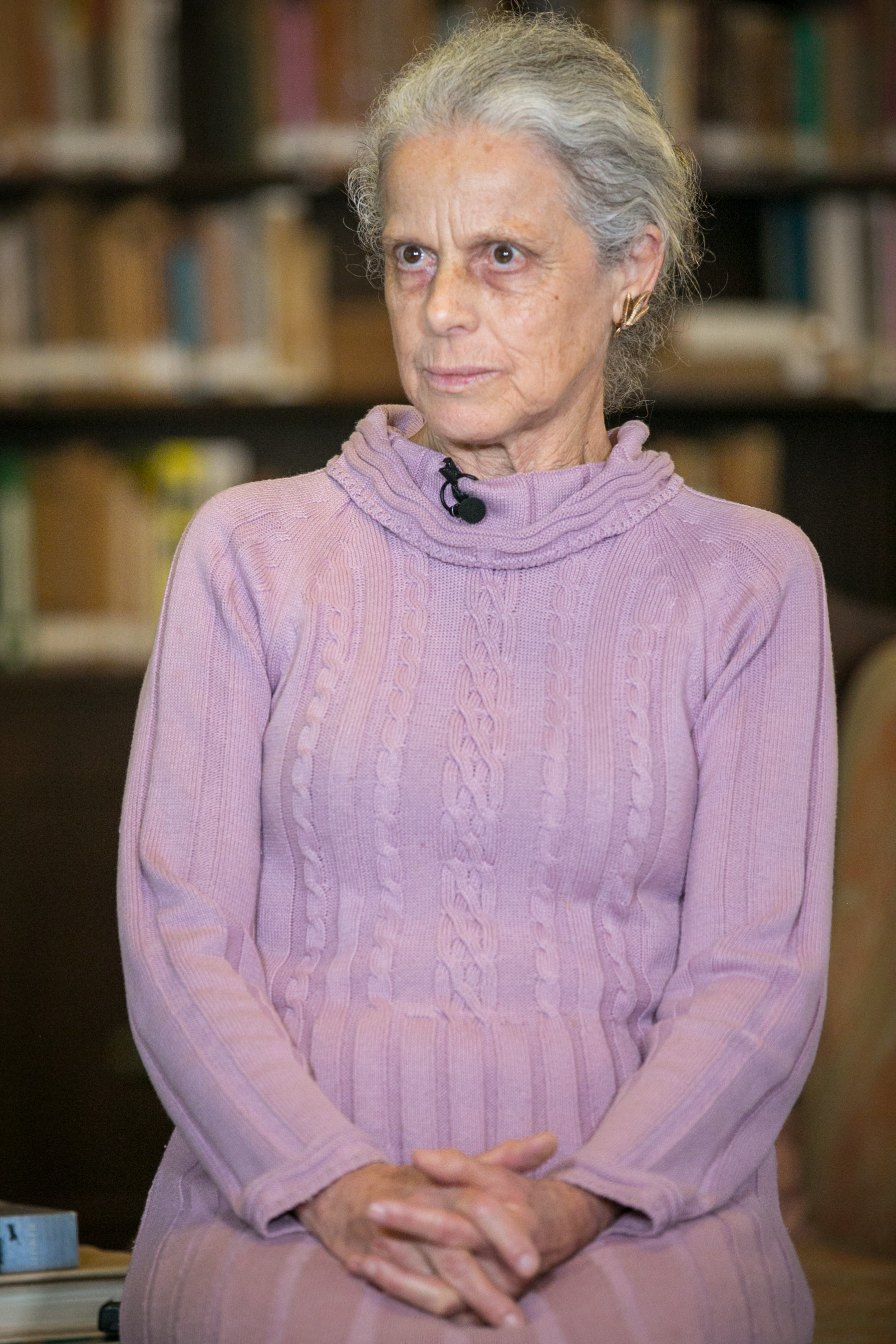 Filha de Osni Régis, Isabel Régis
