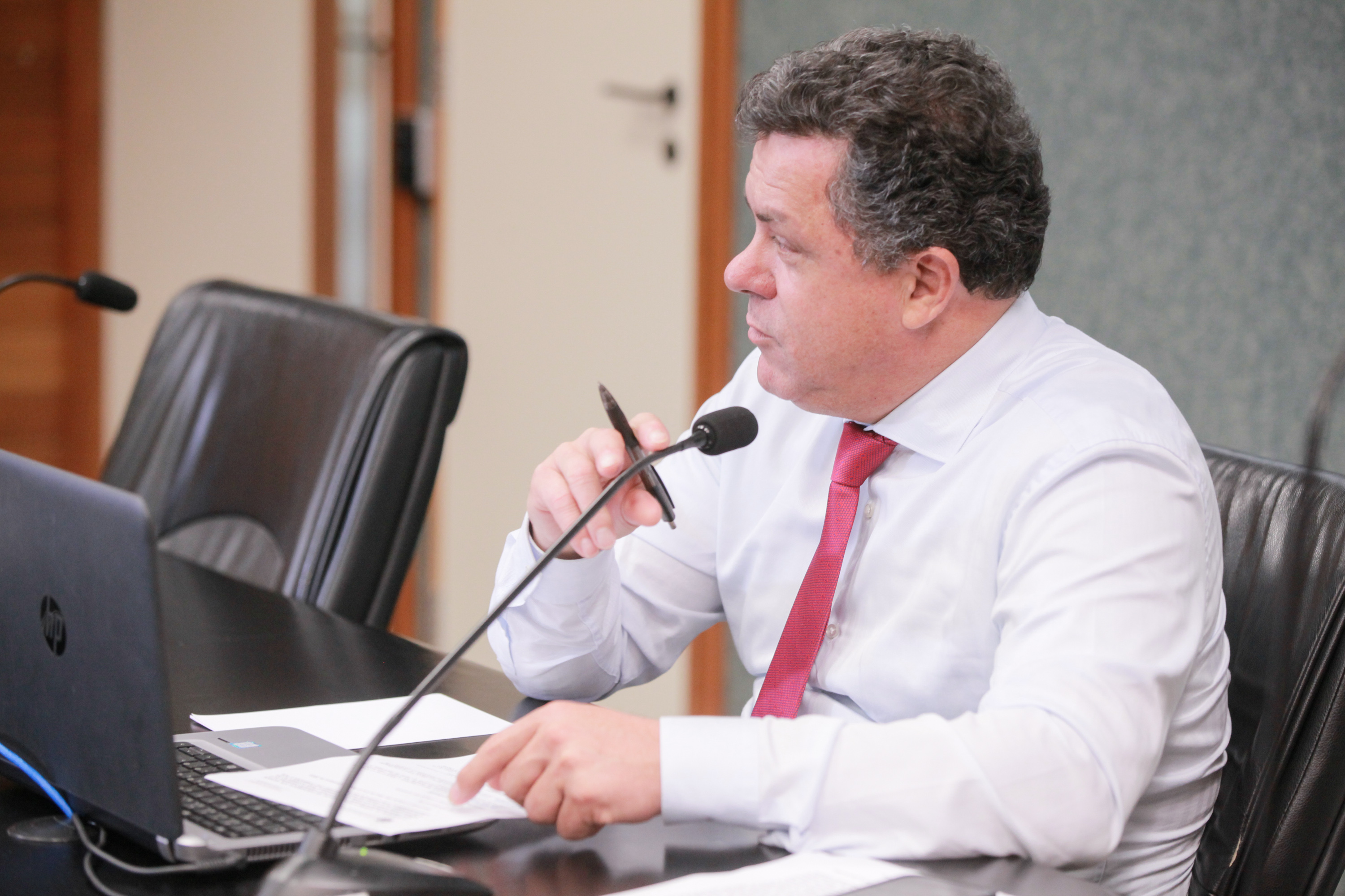 - Deputado Ivan Natz (PL)