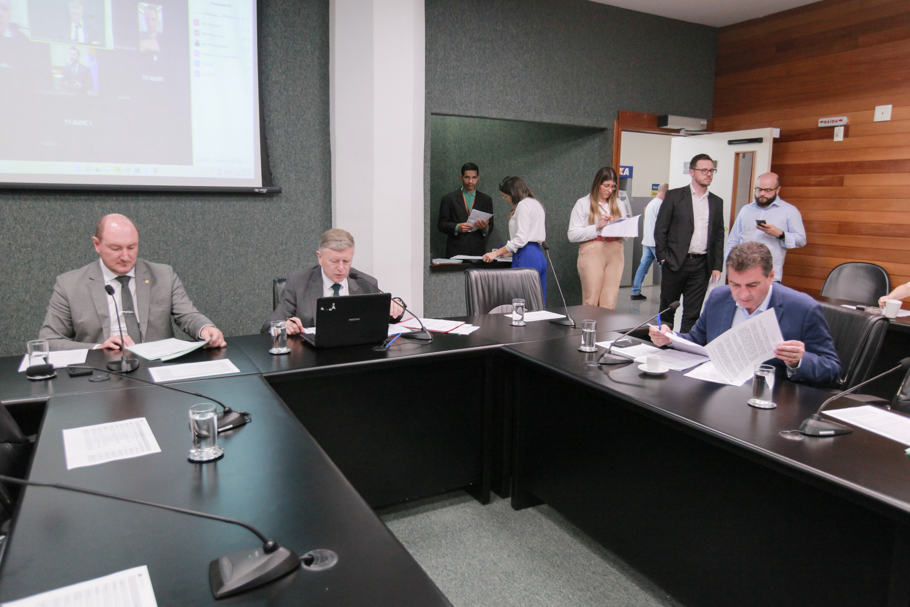 Comissão de Constituição e Justiça