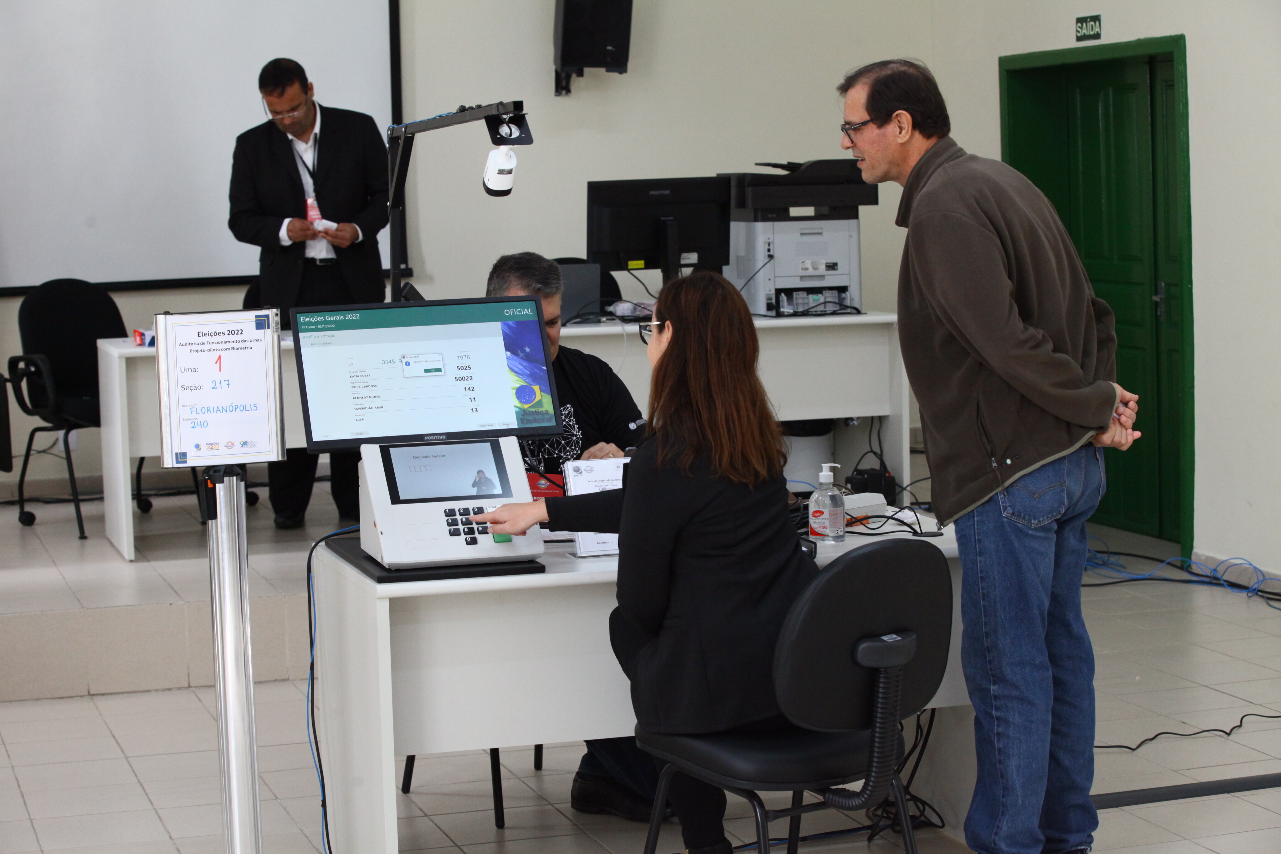 SC participa de projeto-piloto para teste da biometria
