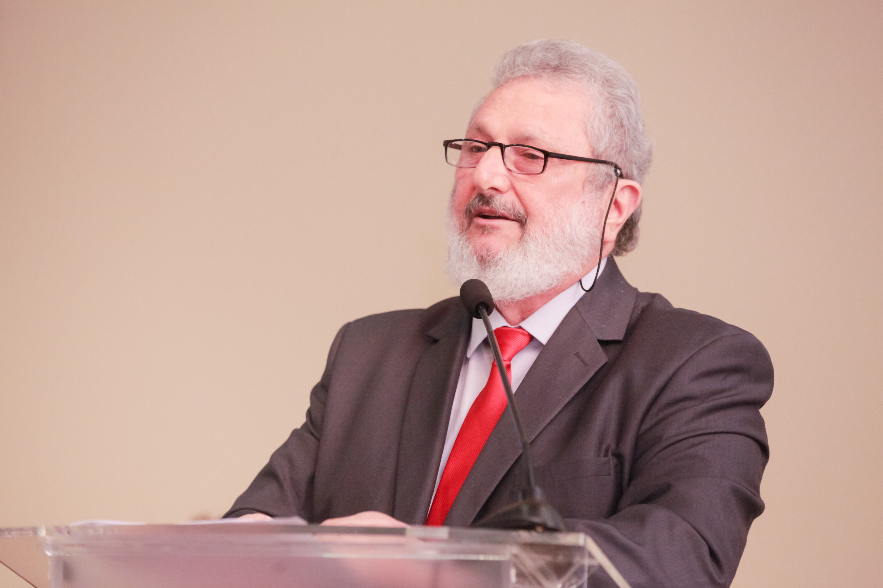 Deputado Padre Pedro Baldissera, proponente da audiência pública.
