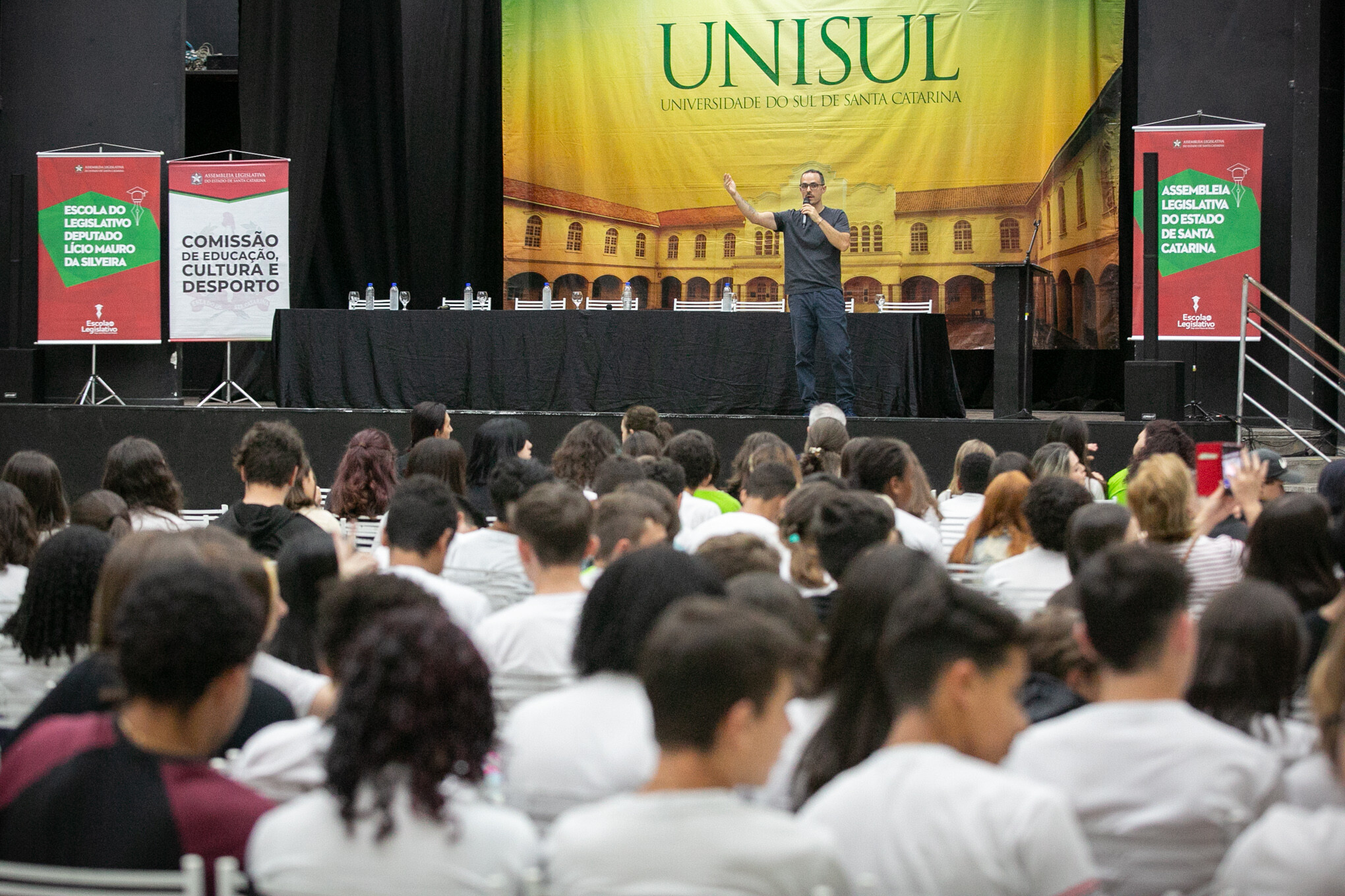 Alesc apoia conferência infantojuvenil de educação financeira e fiscal