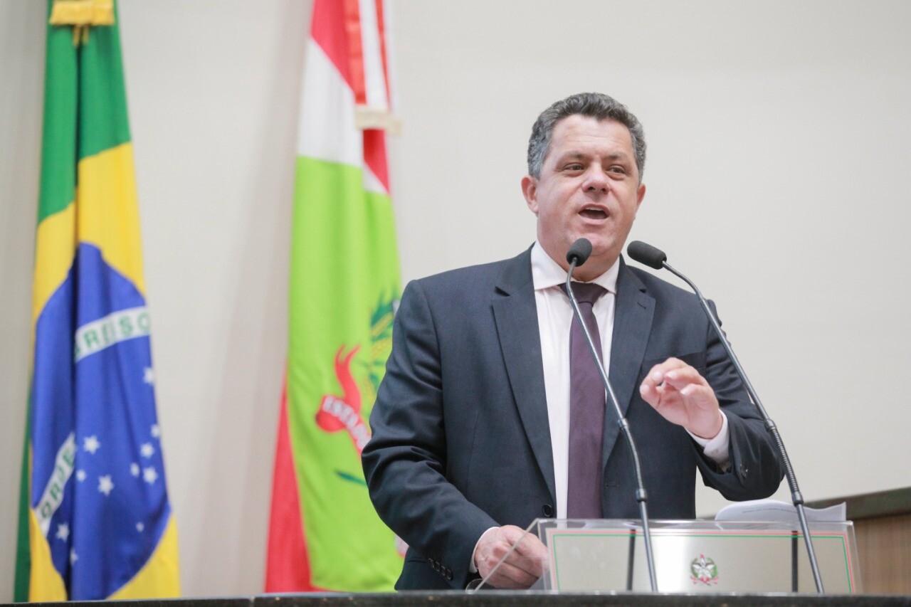 Segundo Ivan Naatz (PL), recursos arrecadados não são investidos em projetos ambientais. FOTO: Divulgação