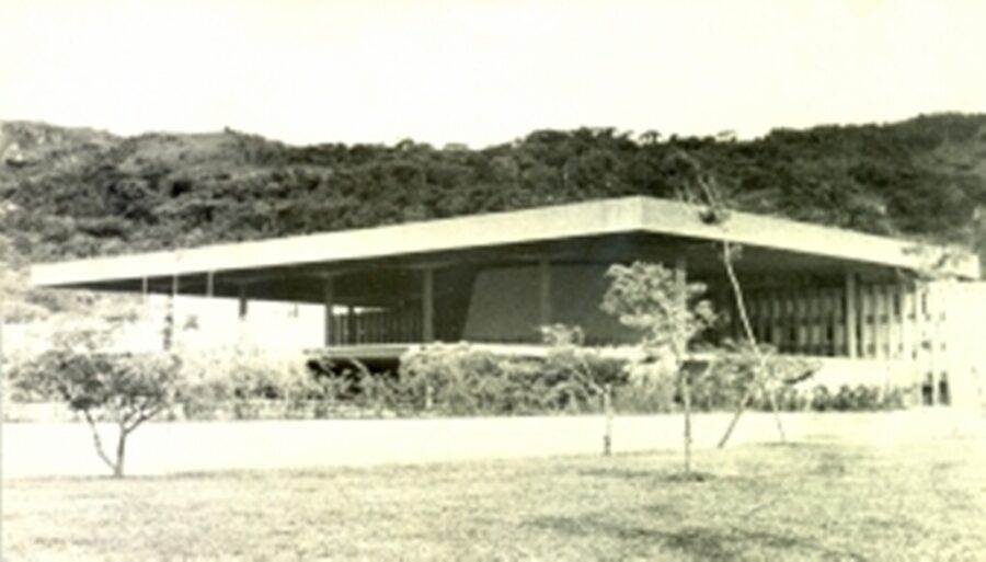 Palácio Barriga Verde nos anos 1970, quando a construção foi concluída. FOTO: Arquivo/Agência AL
