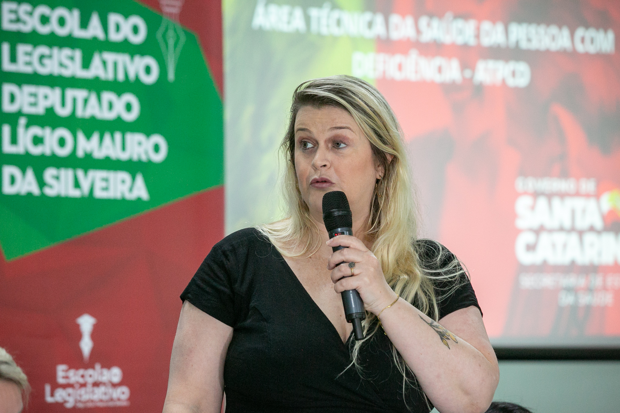 Jaqueline Reginatto, coordenadora da área técnica da pessoa com deficiência da Secretaria de Saúde