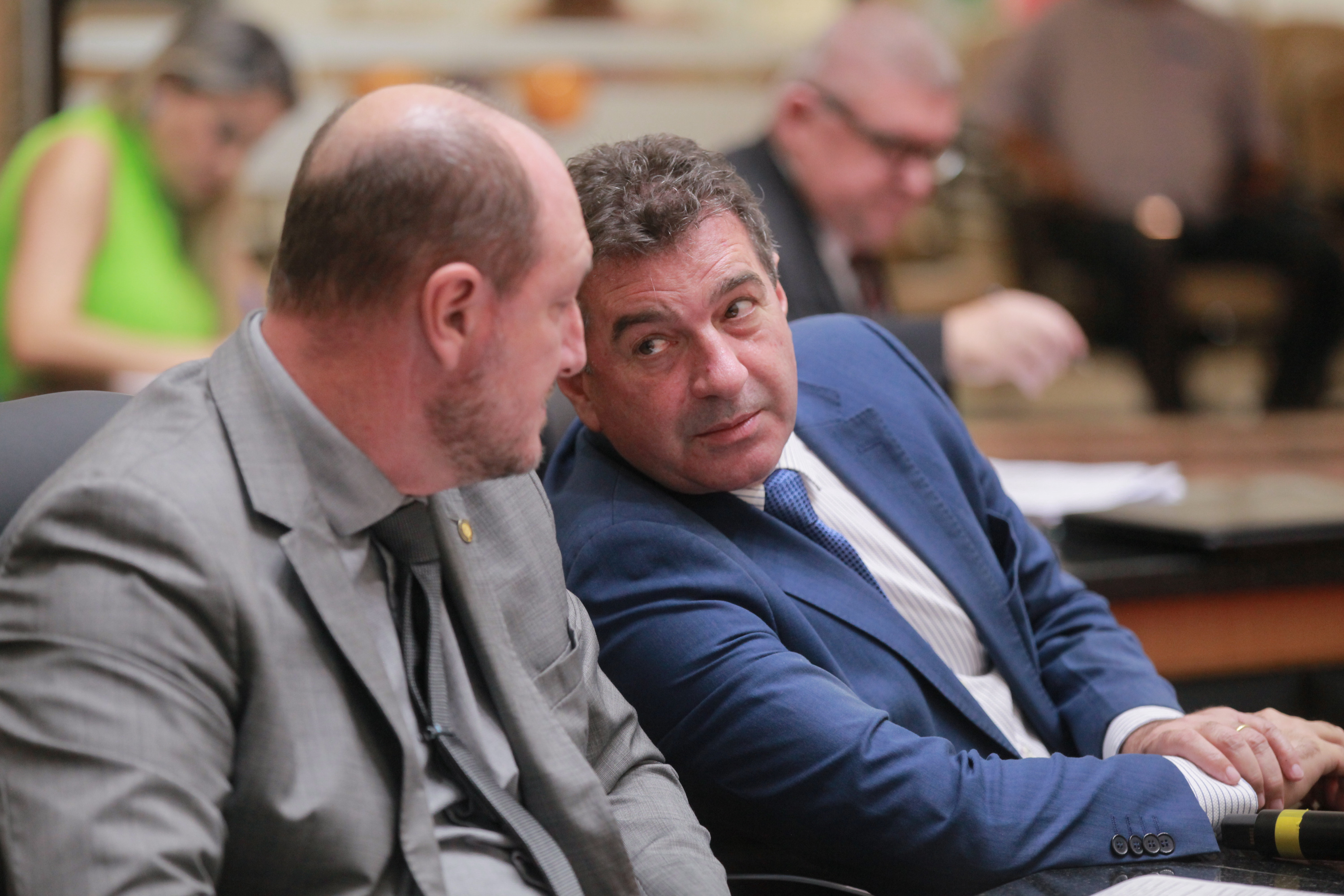 - Deputado Mauro de Nadal (MDB) - Deputado Valdir Cobalchini (MDB)
